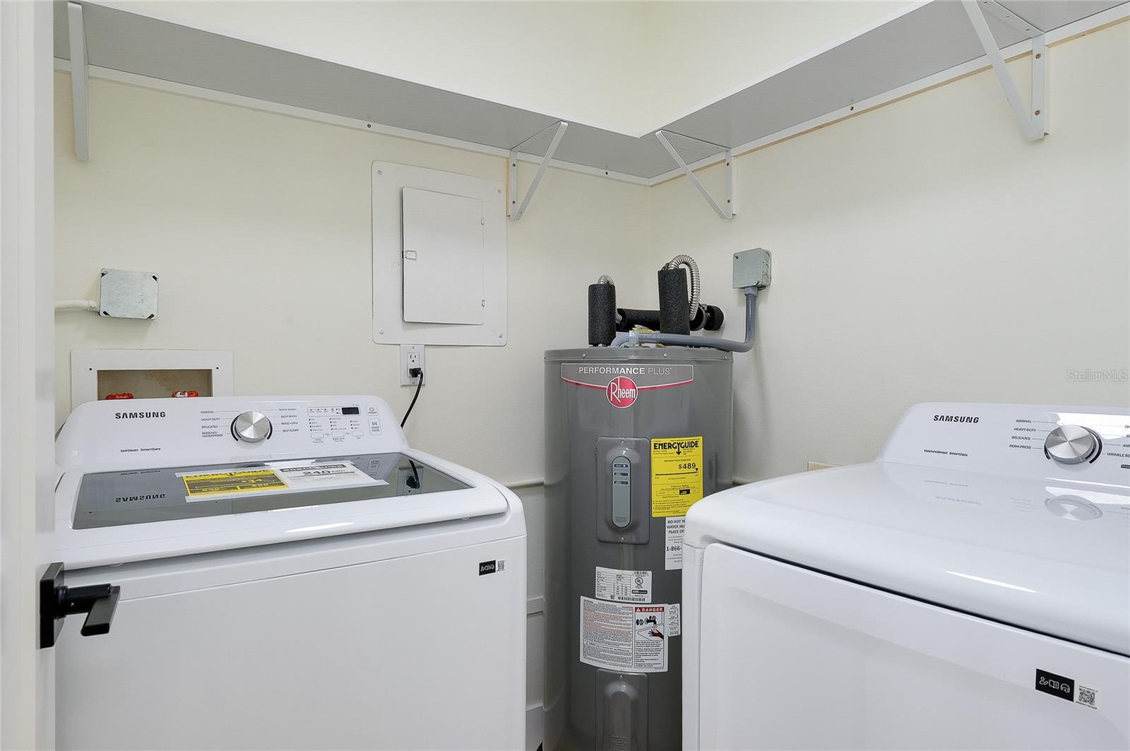 MEADOWLAKE 1 - Residential