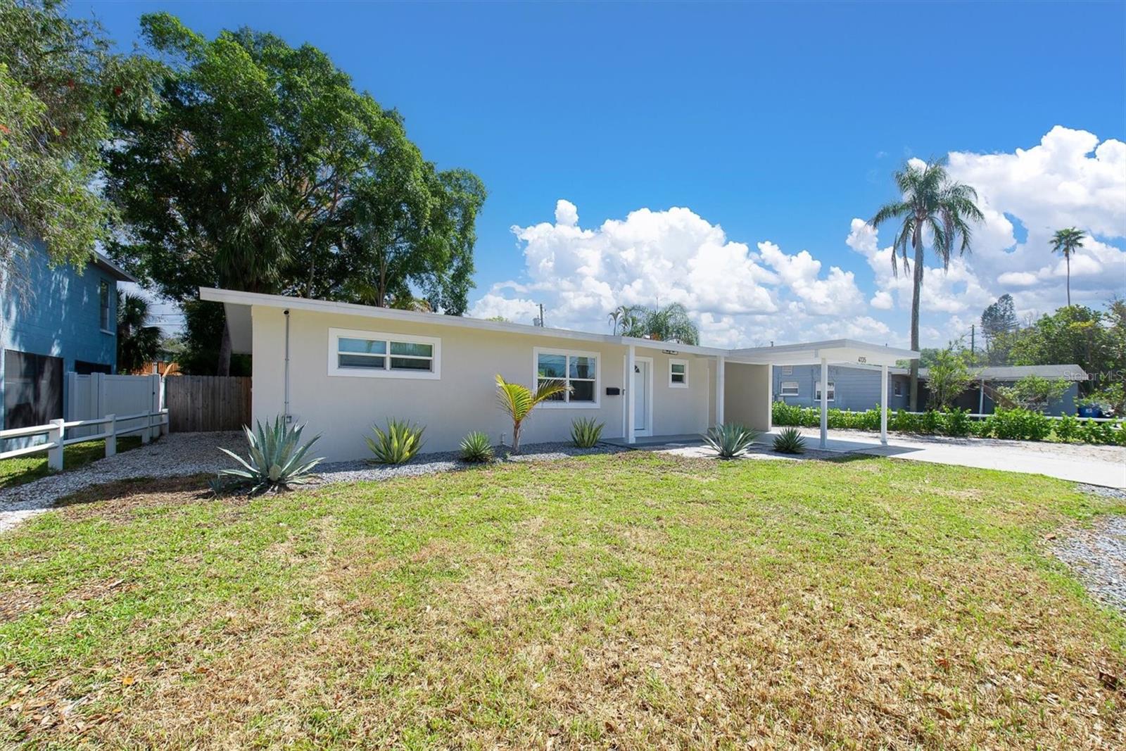 SHORE ACRES OVERLOOK SEC - Residential