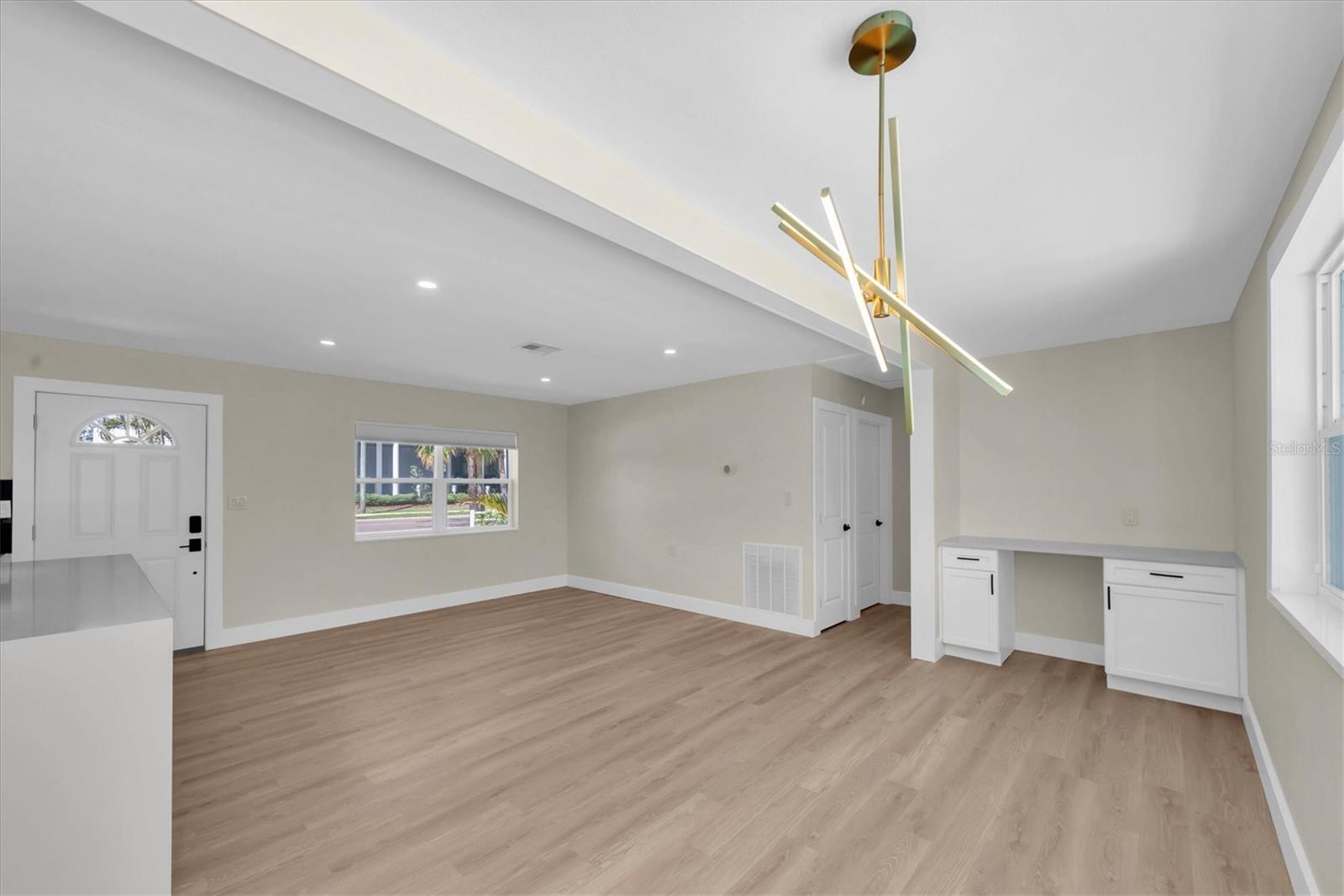 SHORE ACRES OVERLOOK SEC - Residential