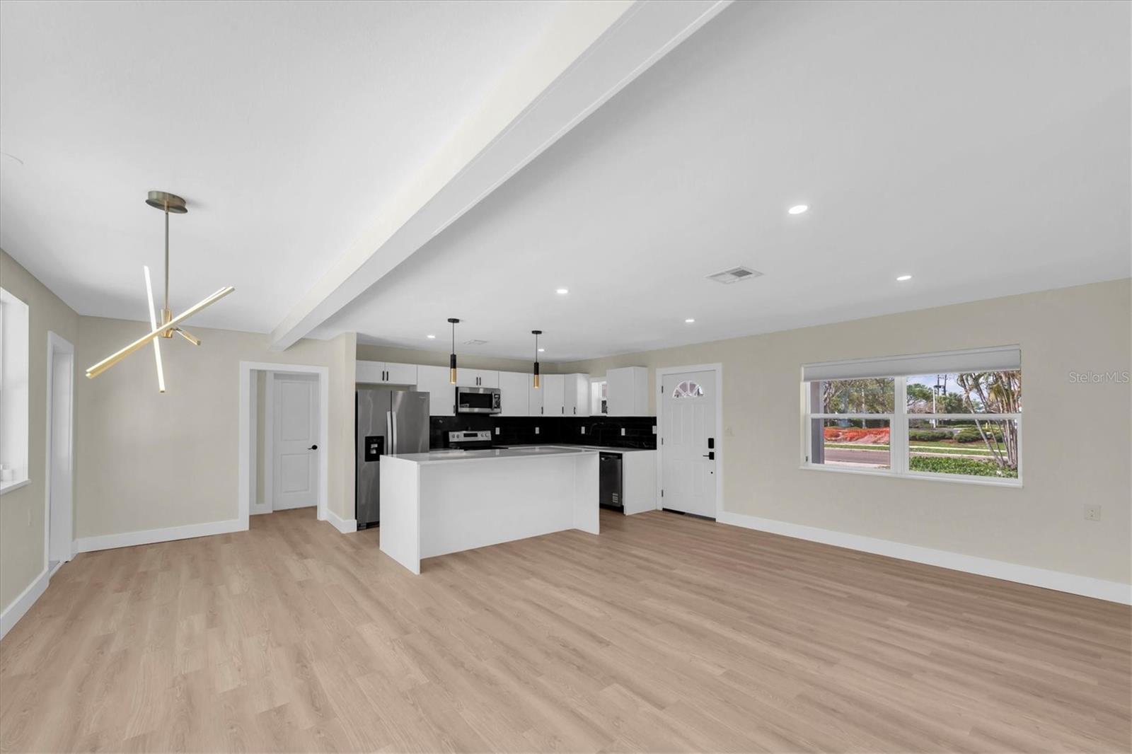 SHORE ACRES OVERLOOK SEC - Residential