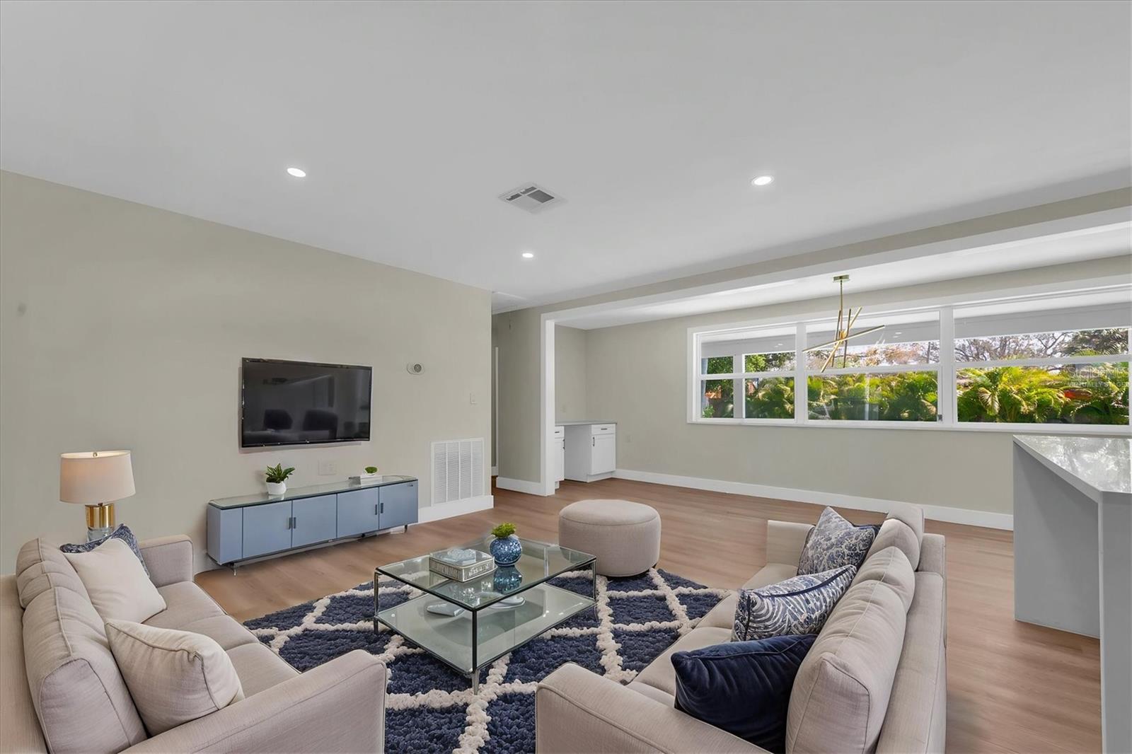 SHORE ACRES OVERLOOK SEC - Residential