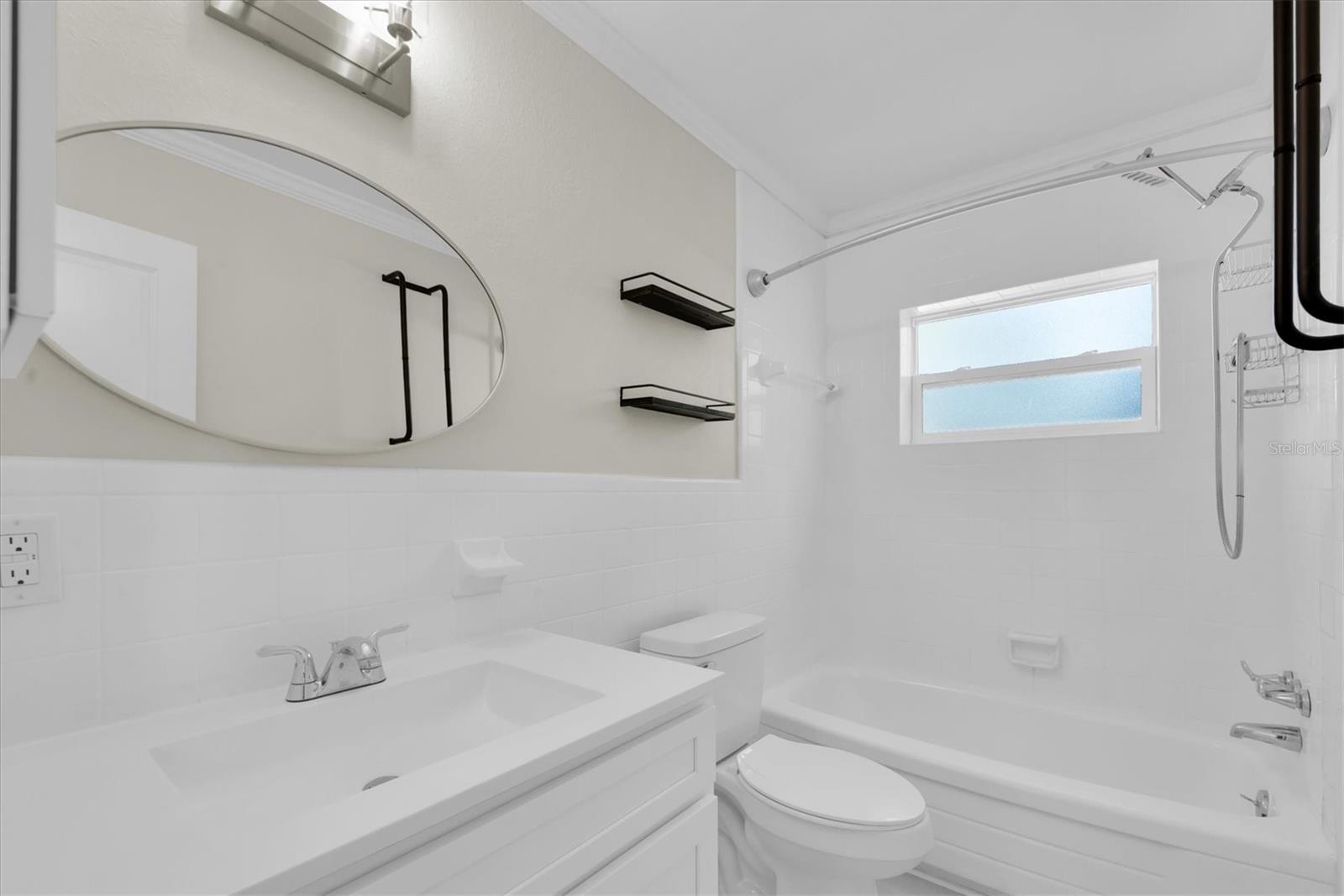 SHORE ACRES OVERLOOK SEC - Residential