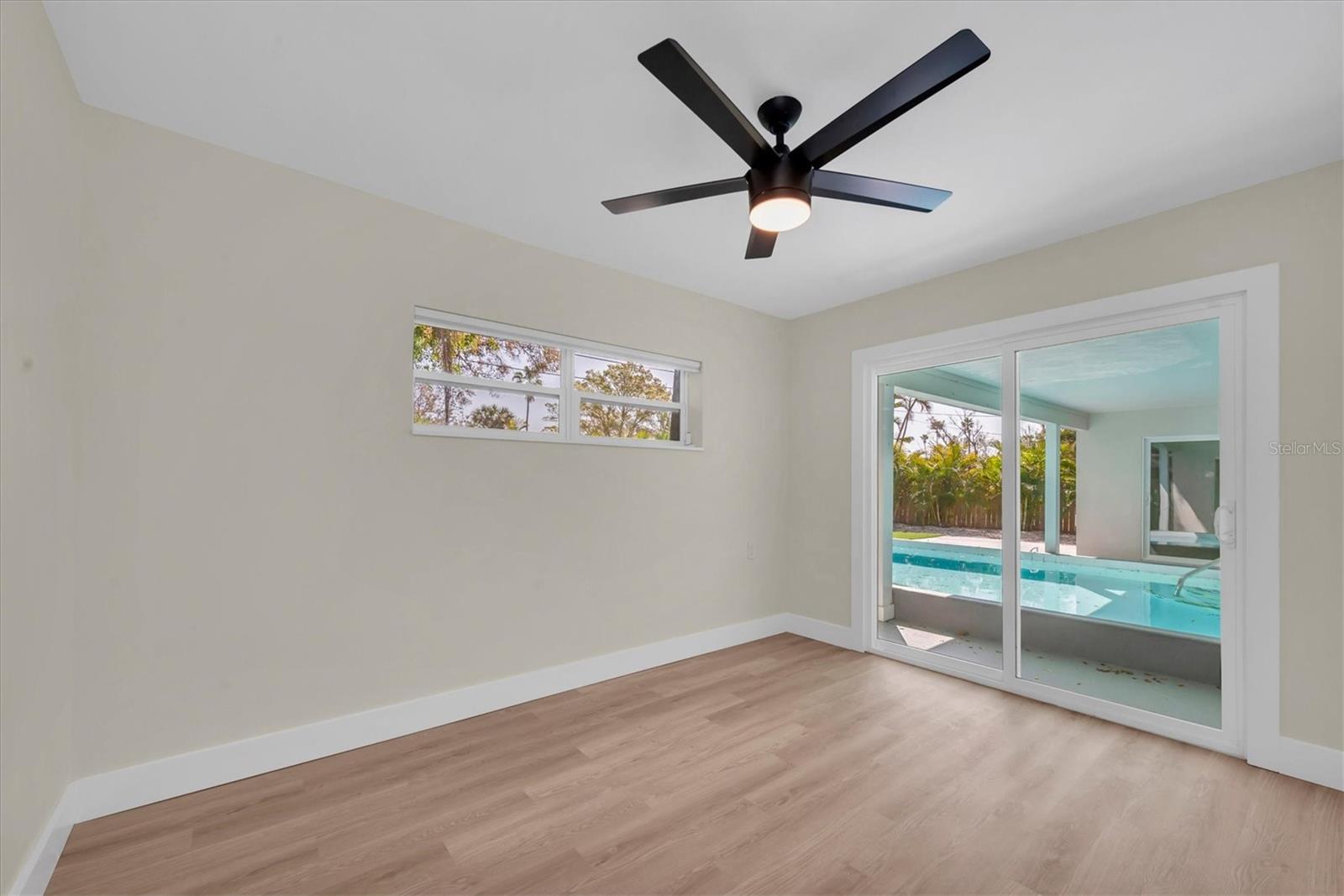 SHORE ACRES OVERLOOK SEC - Residential