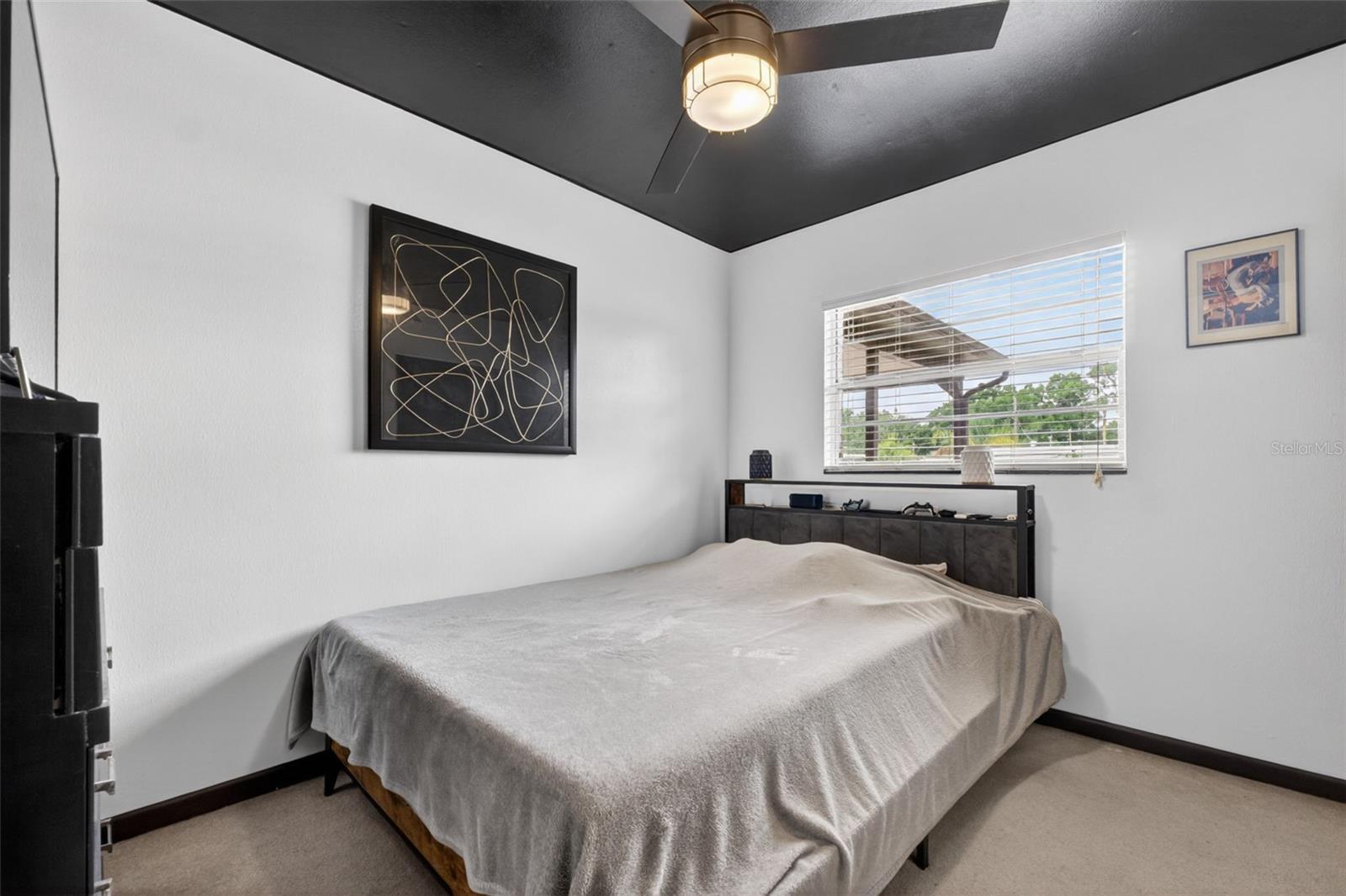 EDGEWOOD PARK - Residential