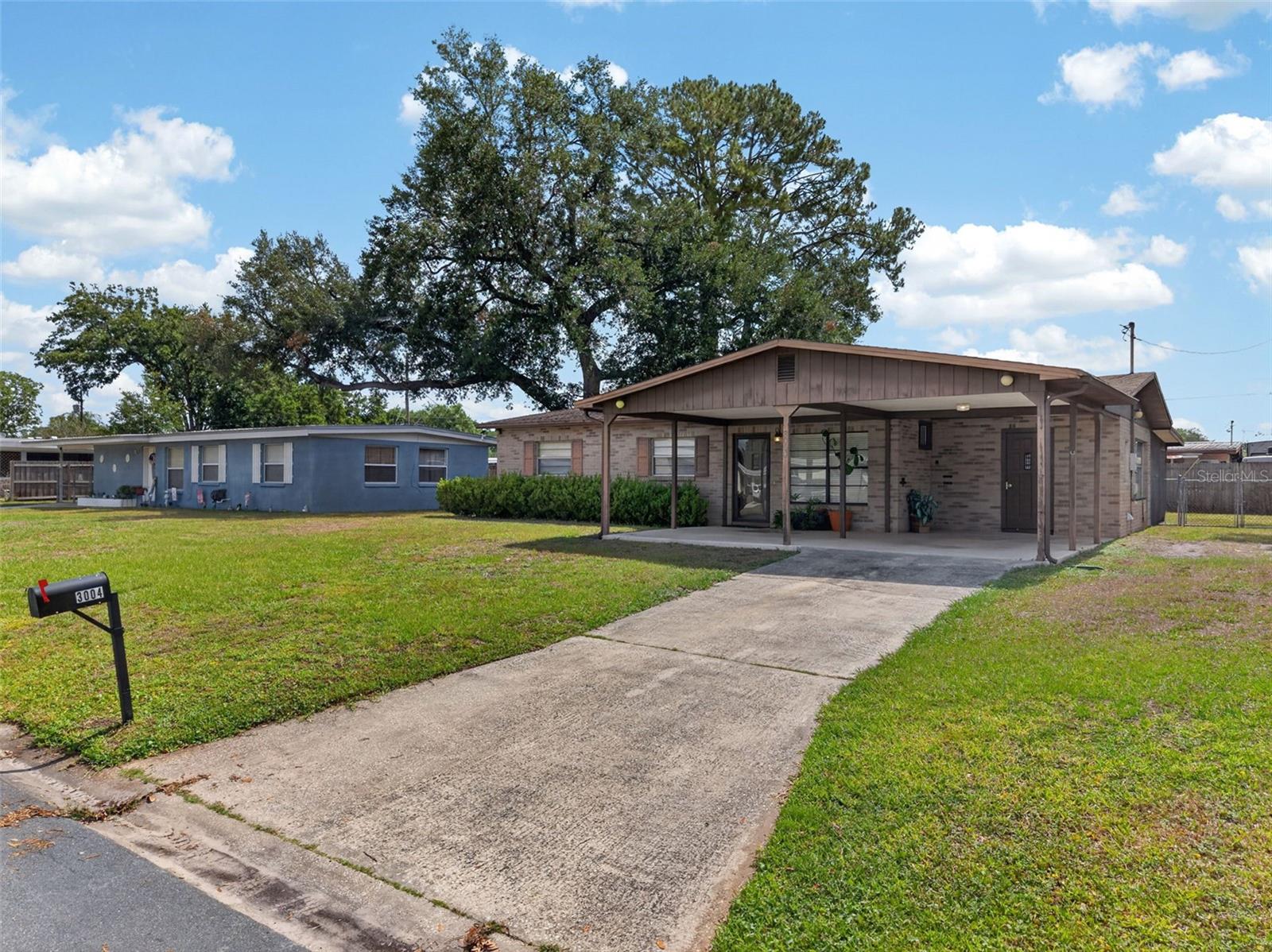 EDGEWOOD PARK - Residential