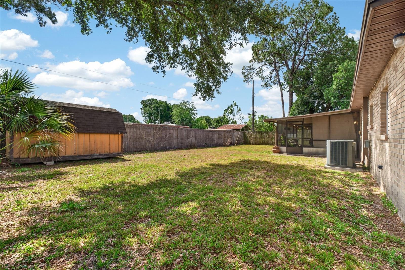 EDGEWOOD PARK - Residential