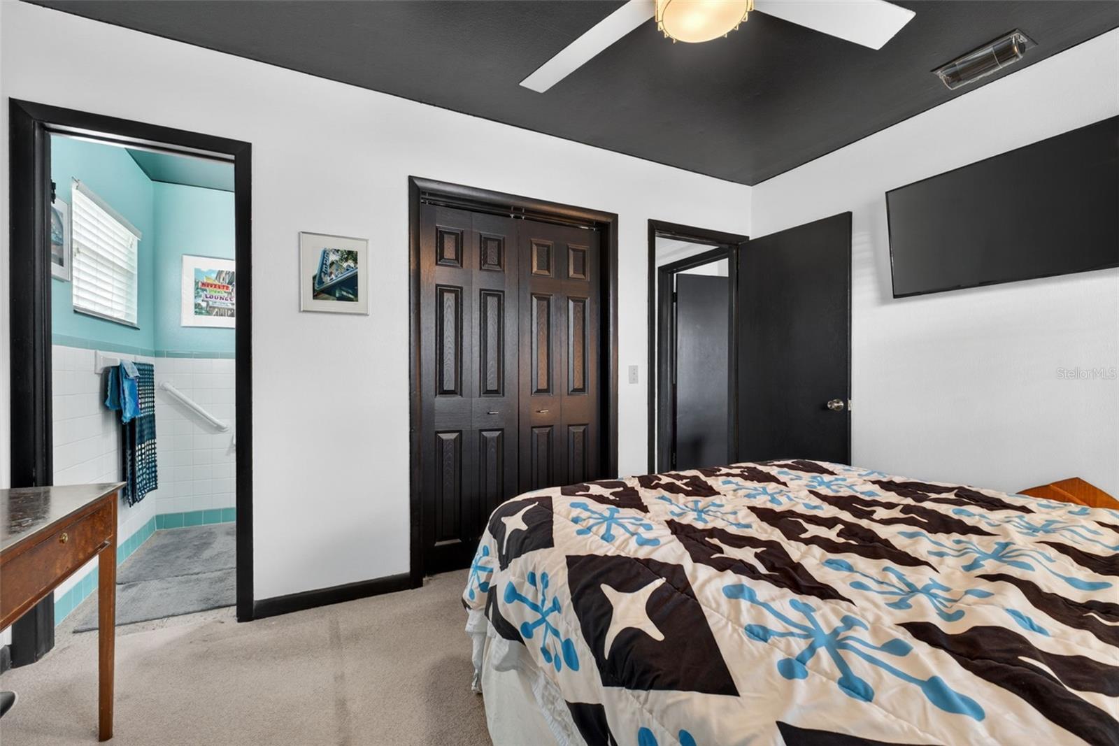 EDGEWOOD PARK - Residential