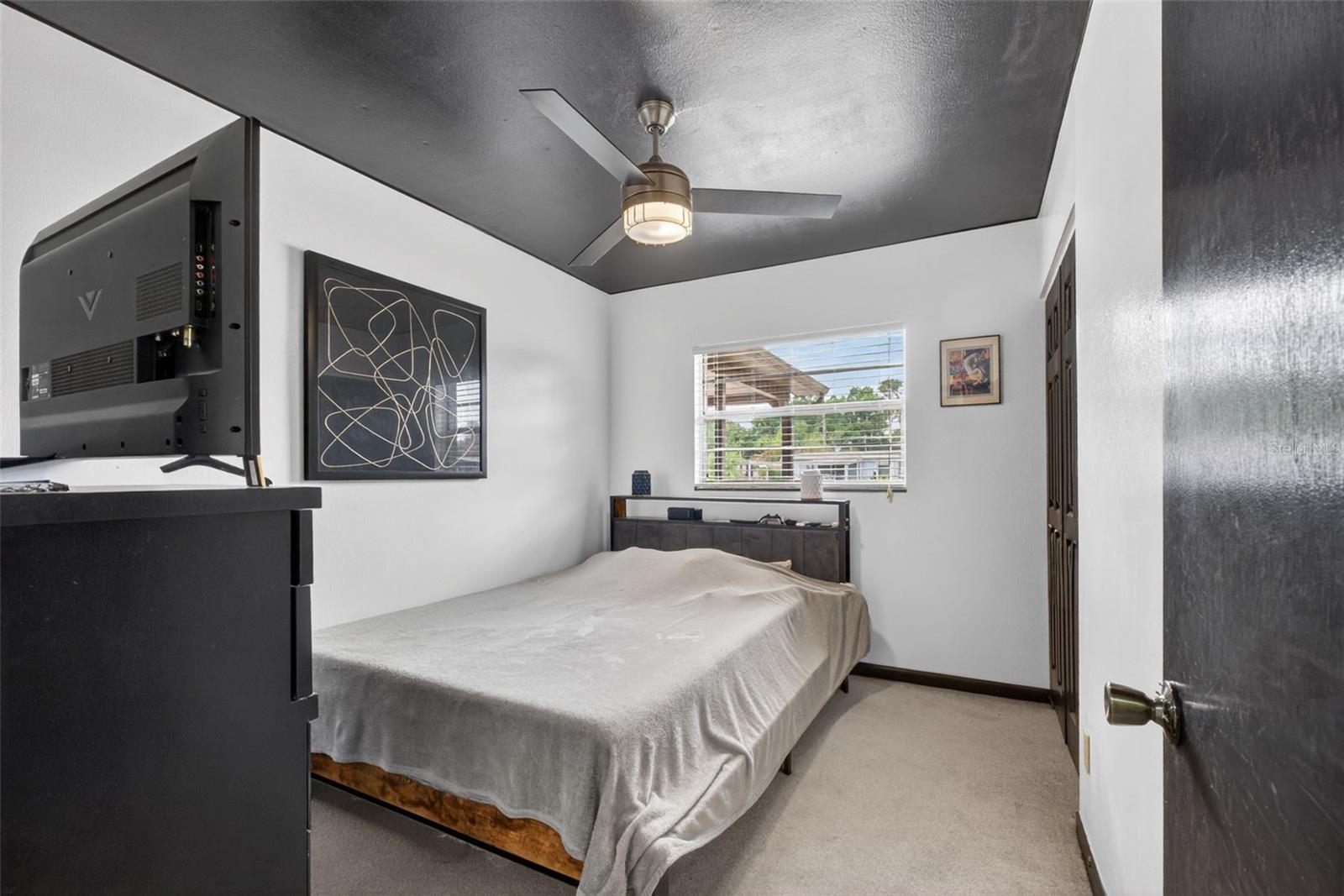 EDGEWOOD PARK - Residential