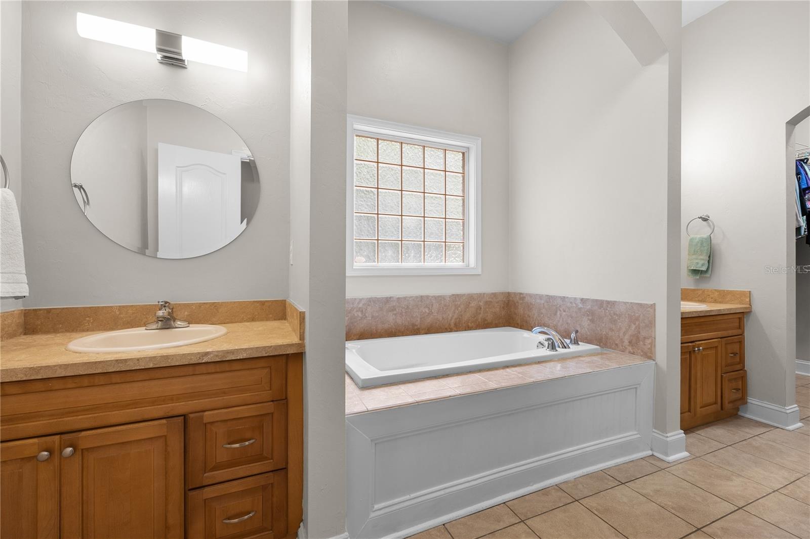 ALACHUA ESTATES - Residential