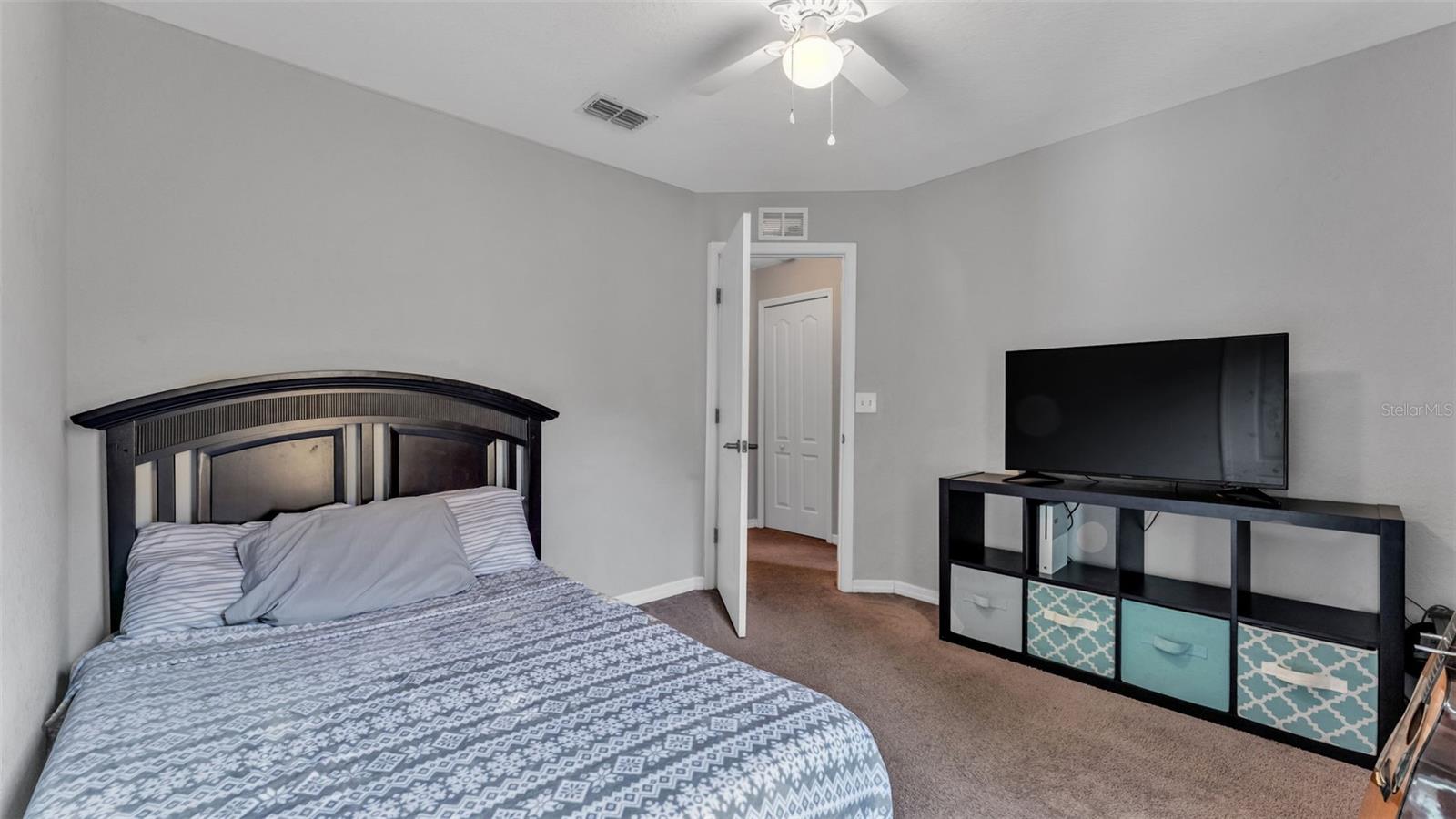 CENTRAL POINTE - Residential