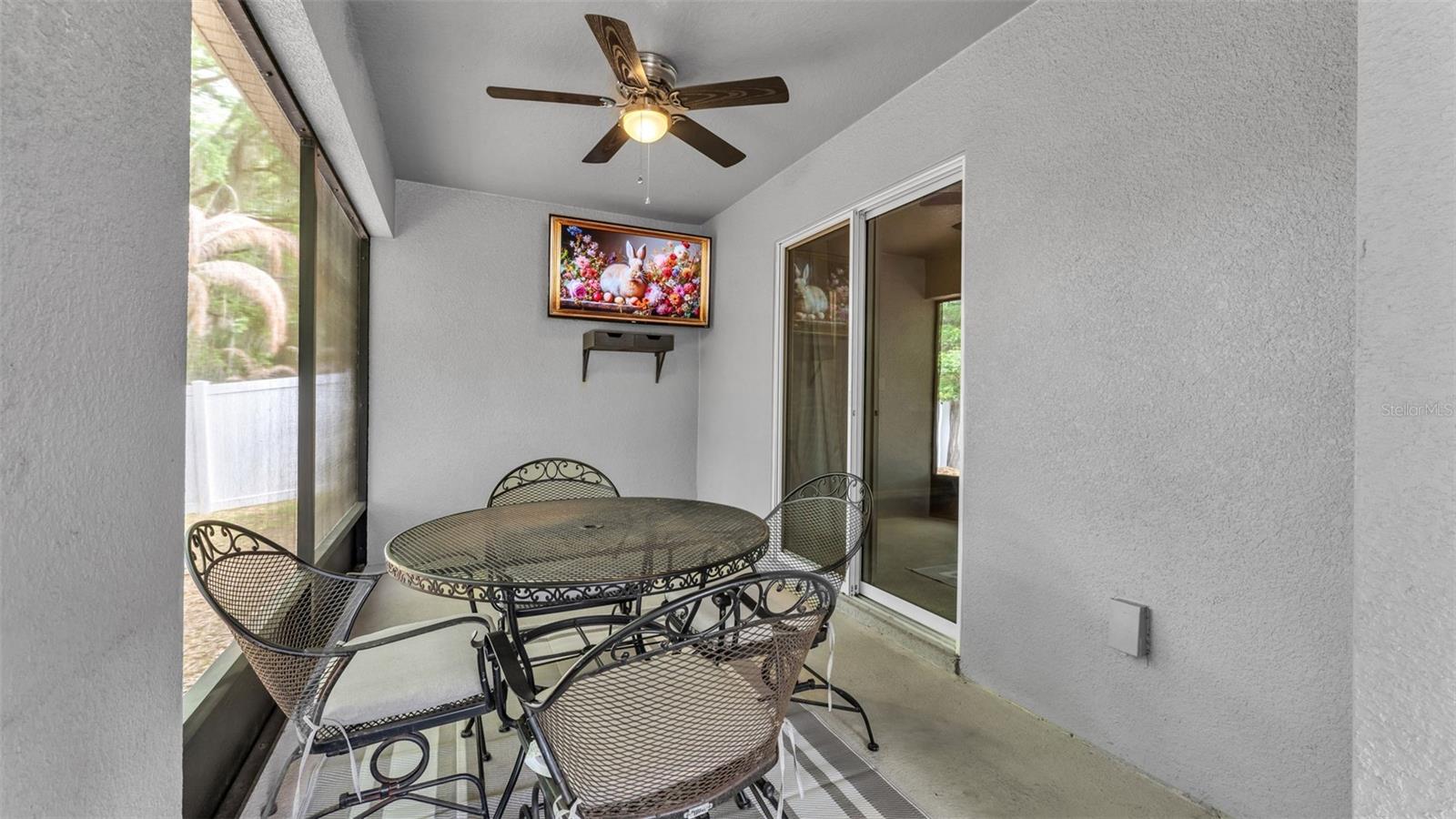 CENTRAL POINTE - Residential