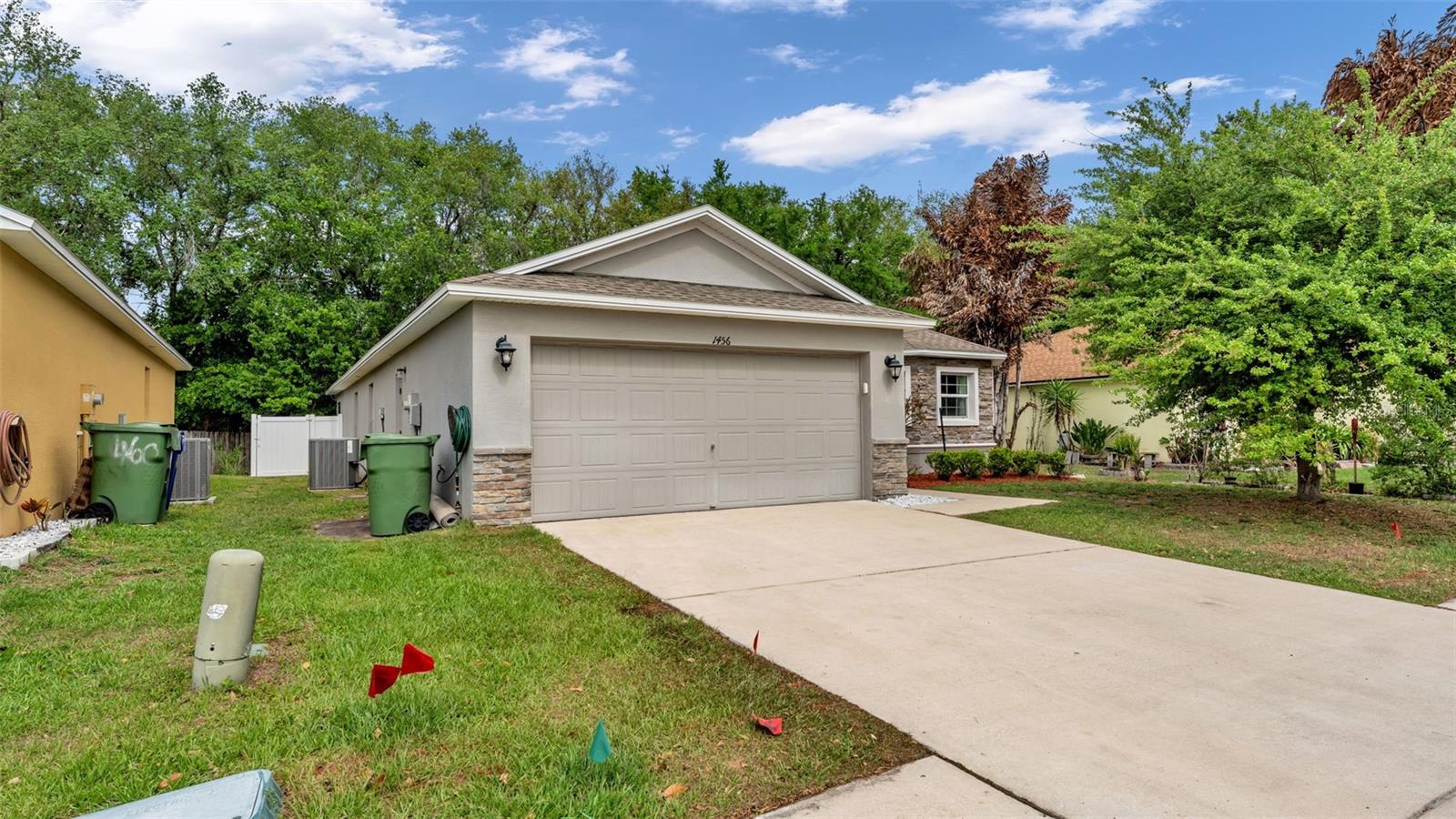 CENTRAL POINTE - Residential