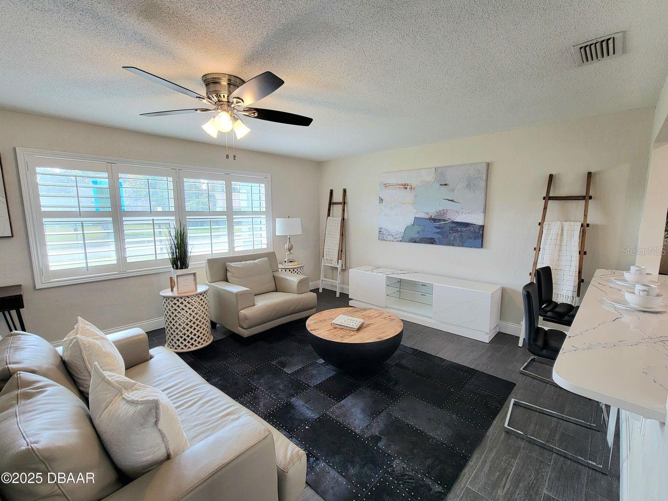 253 N BRIGHTON DRIVE