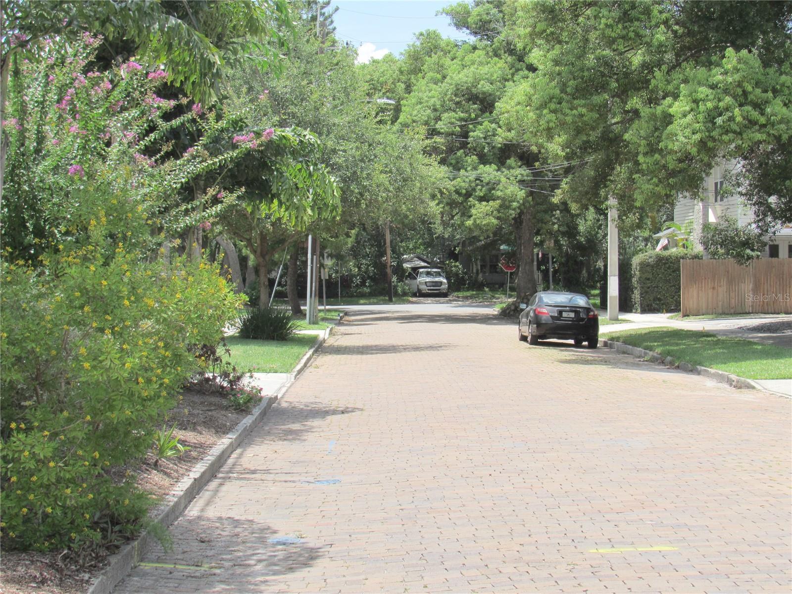 LAKE EOLA HEIGHTS CONDOS - Residential