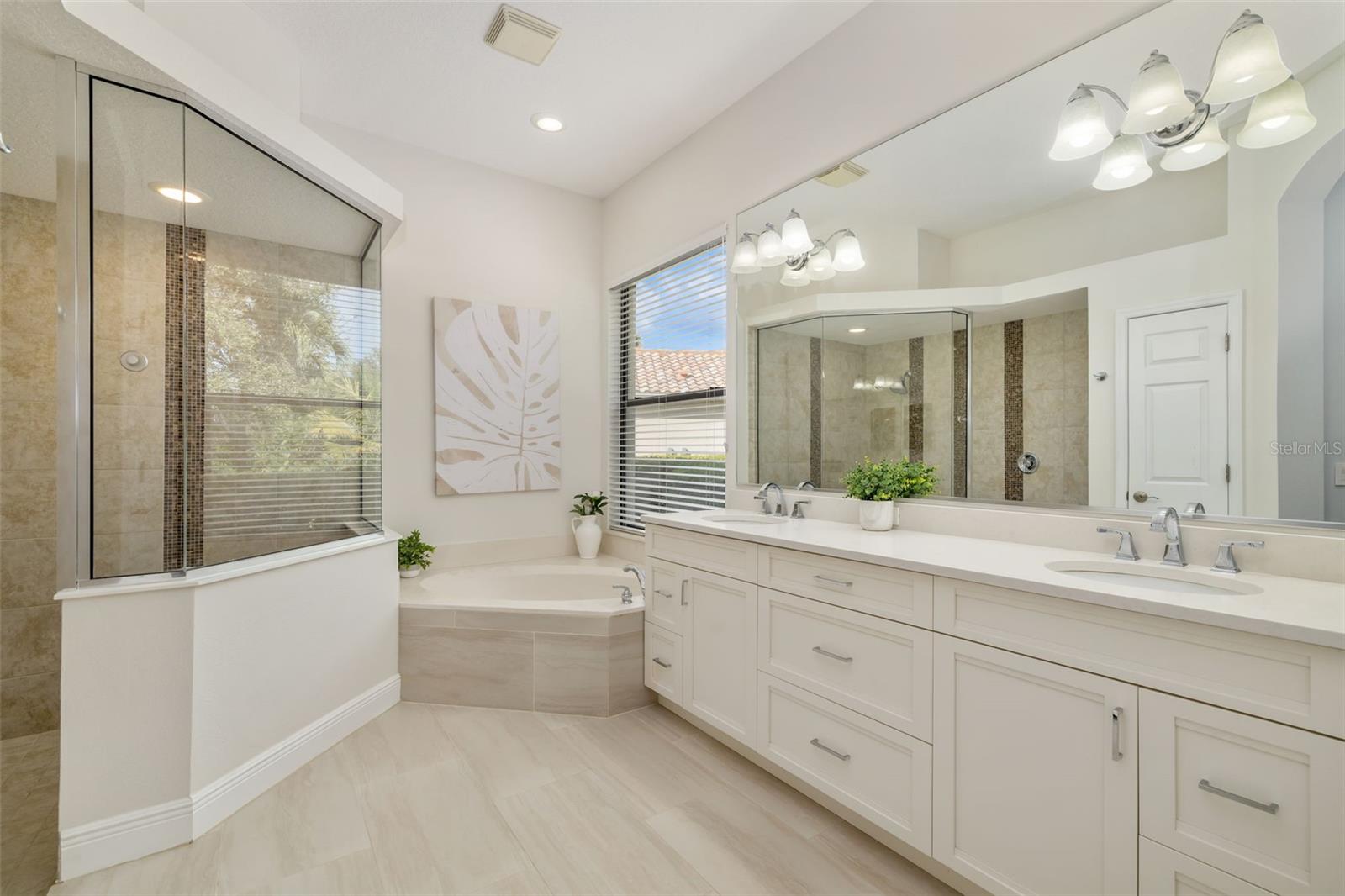 LAKEWOOD RANCH COUNTRY CLUB VILLAGE HH - Residential