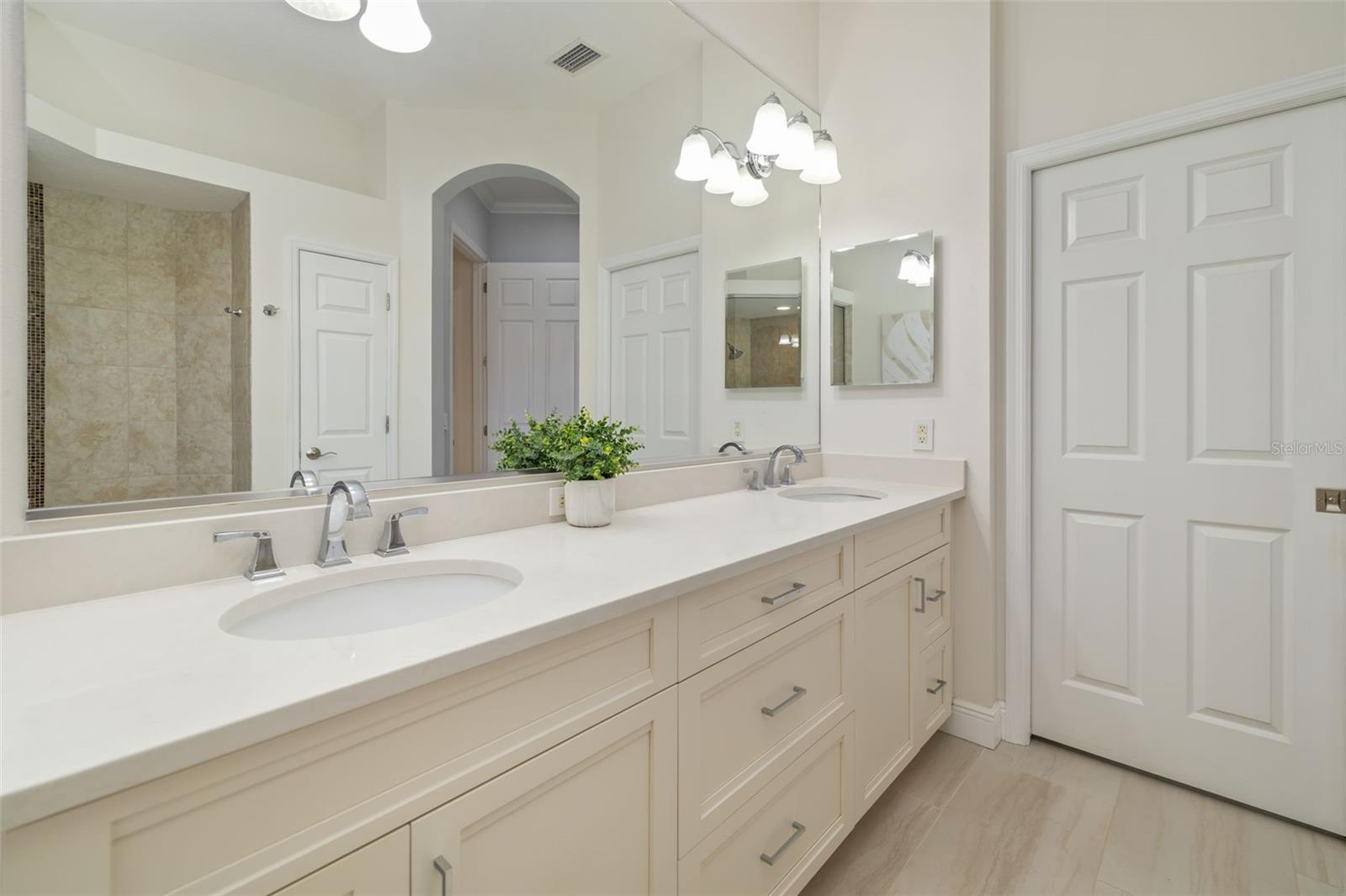 LAKEWOOD RANCH COUNTRY CLUB VILLAGE HH - Residential