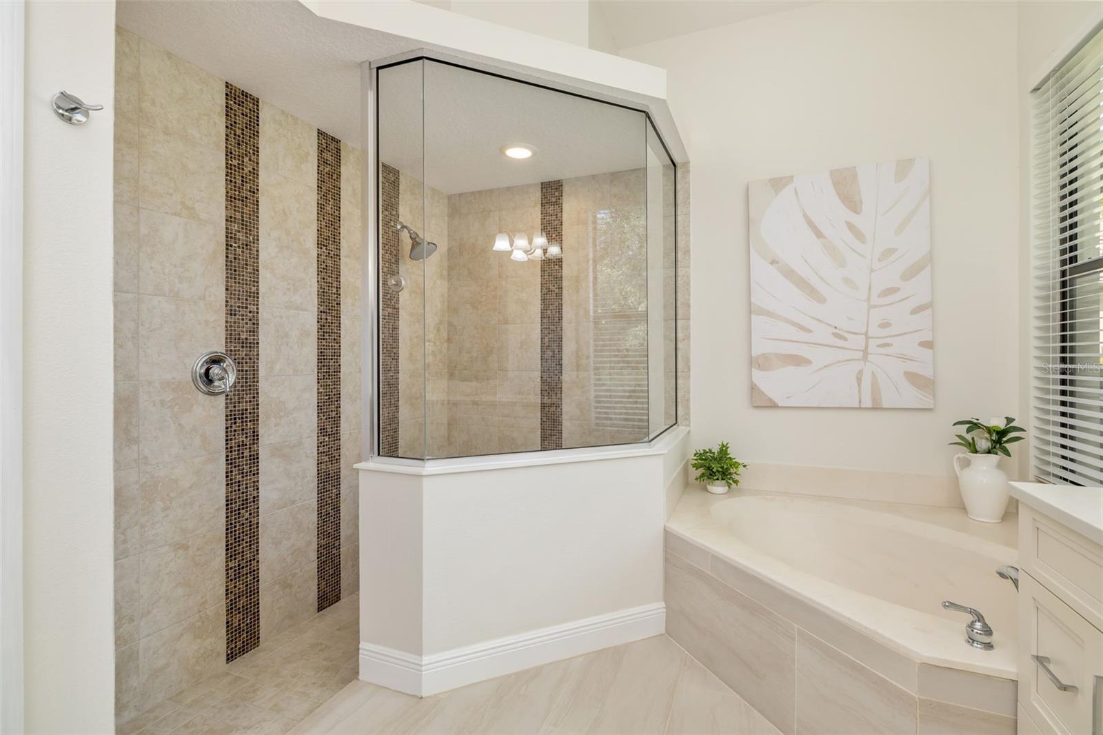 LAKEWOOD RANCH COUNTRY CLUB VILLAGE HH - Residential