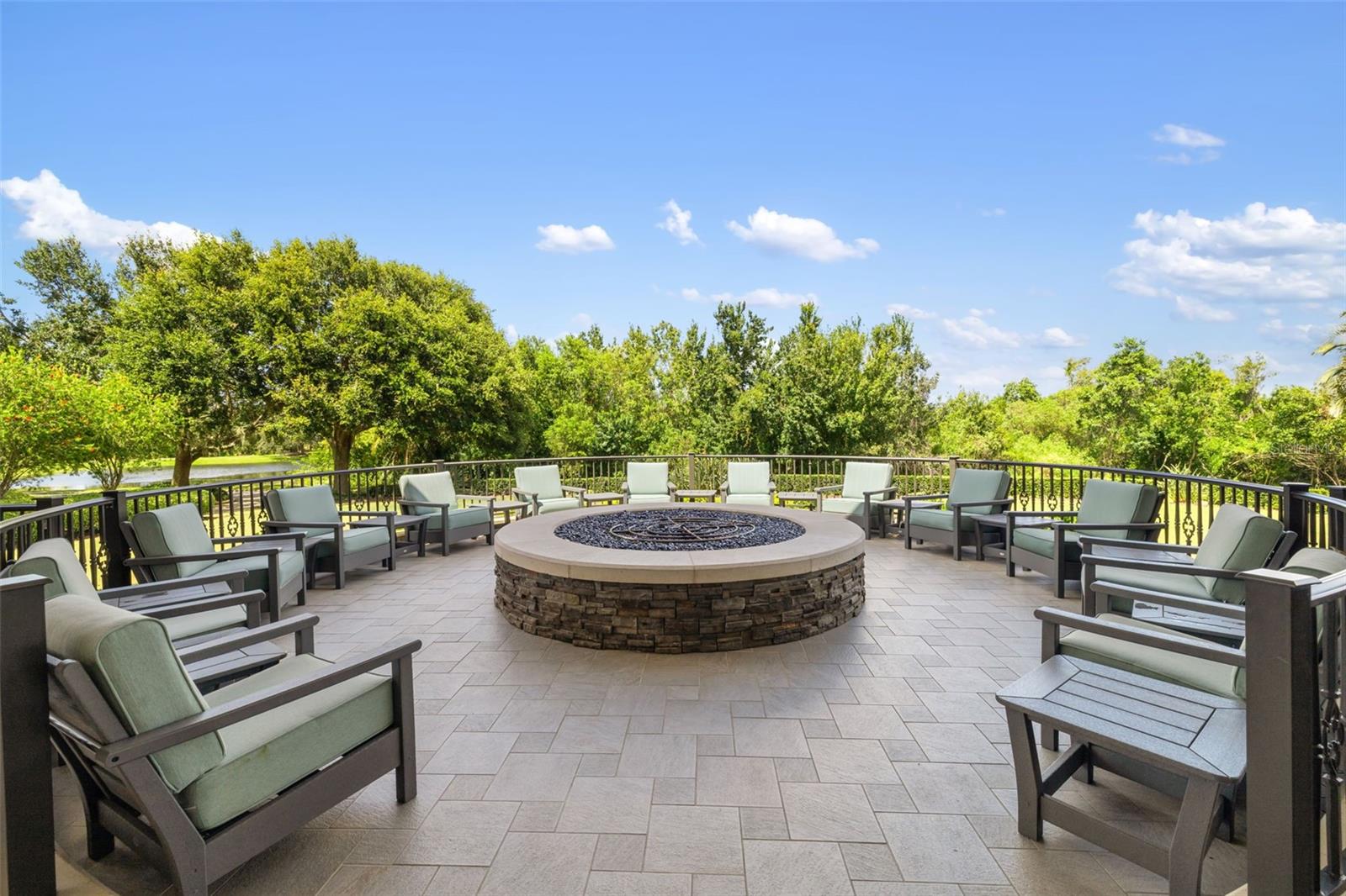 LAKEWOOD RANCH COUNTRY CLUB VILLAGE HH - Residential