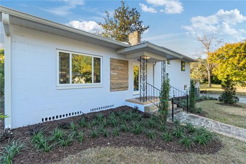 Photo of 108 NW 2nd Street, Williston, FL 32696 (MLS # OM691174)