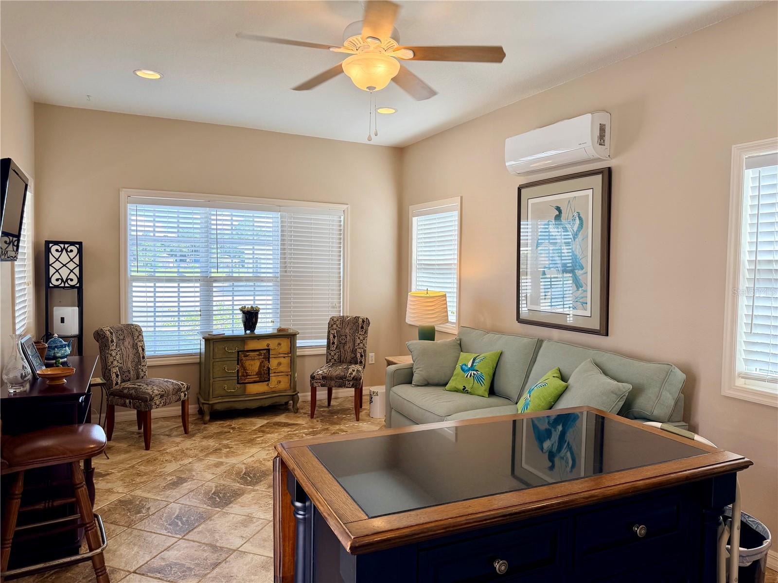 FLORIDA GRANDE MOTOR COACH RESIDENCE - Land