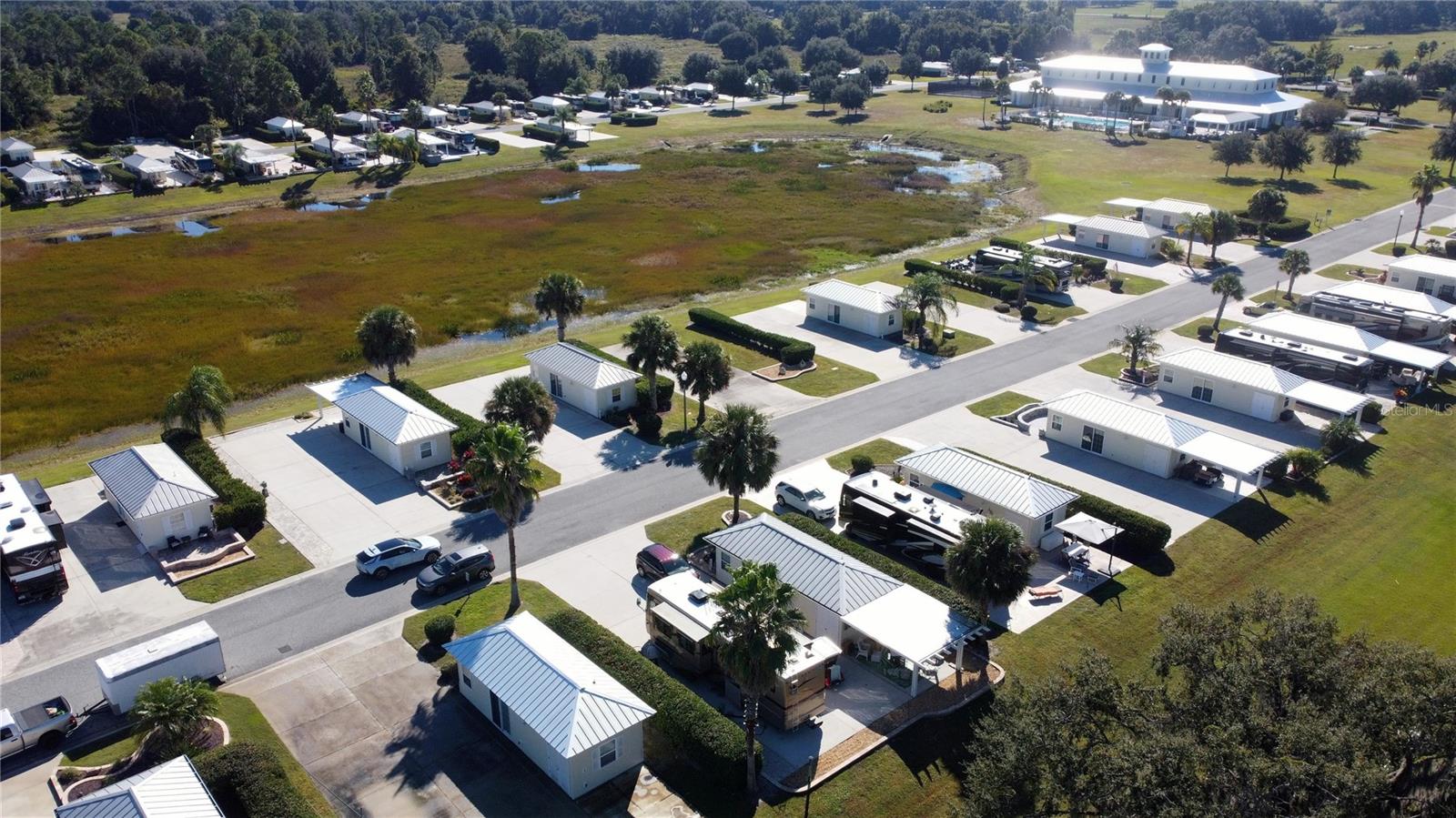 FLORIDA GRANDE MOTOR COACH RESIDENCE - Land