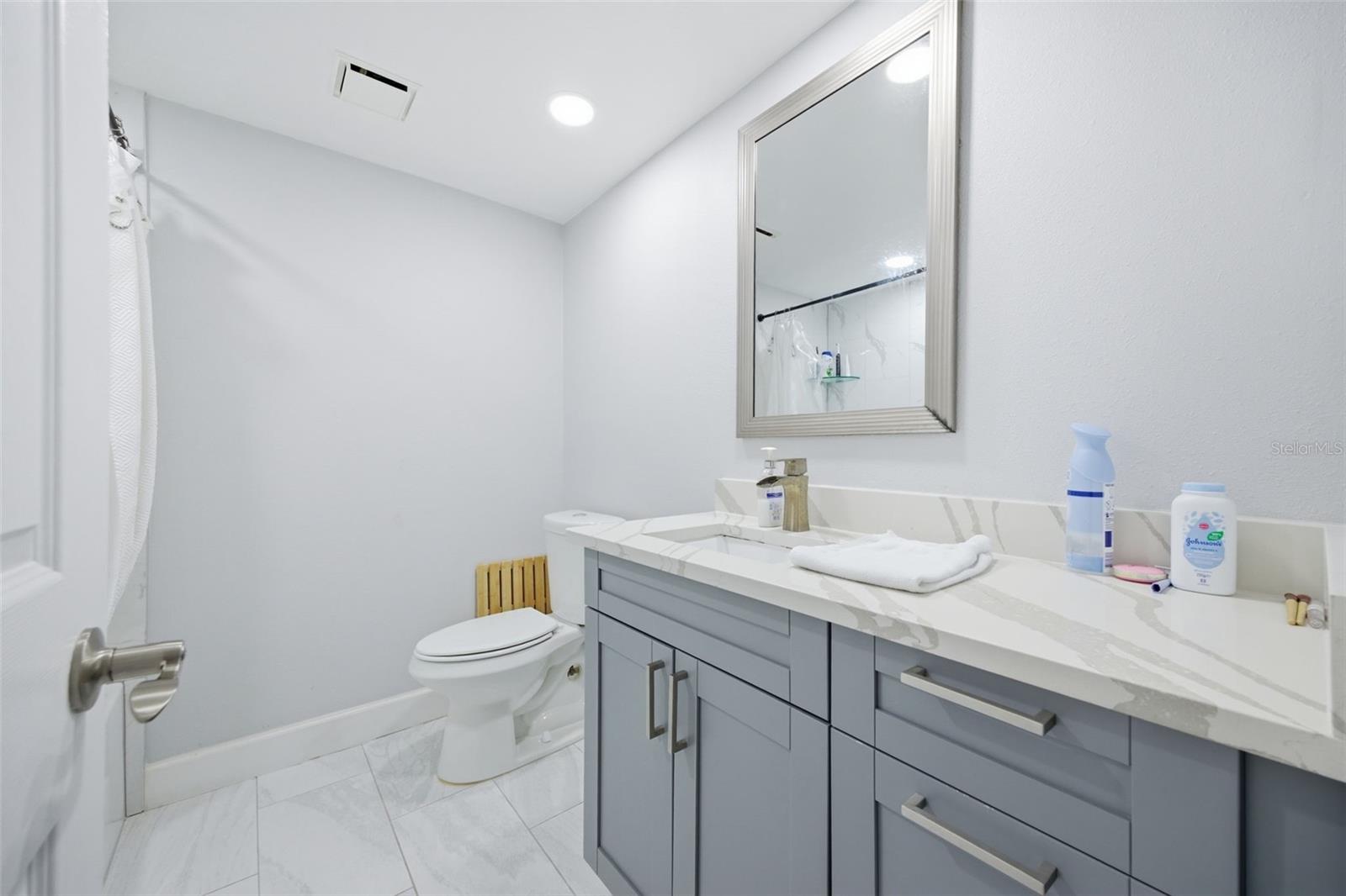 THE PINNACLE APTS A CONDO - Residential