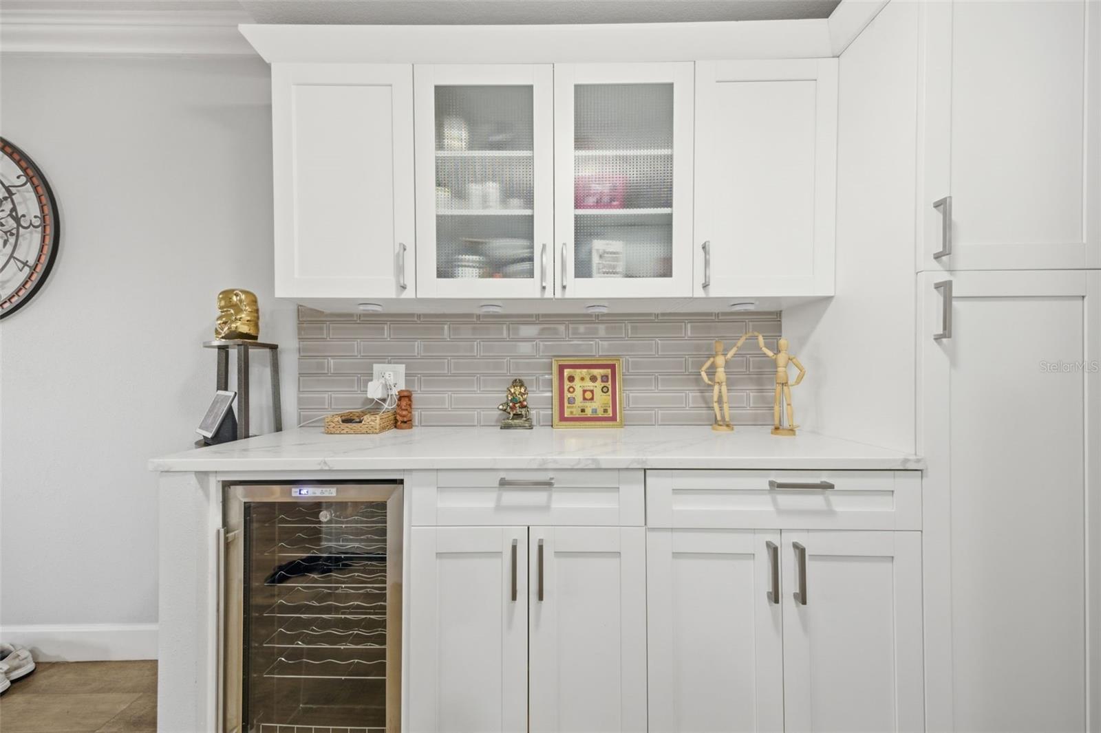 THE PINNACLE APTS A CONDO - Residential