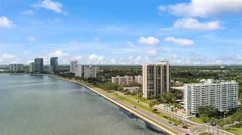 4141 BAYSHORE BOULEVARD 306 TAMPA FL 33611