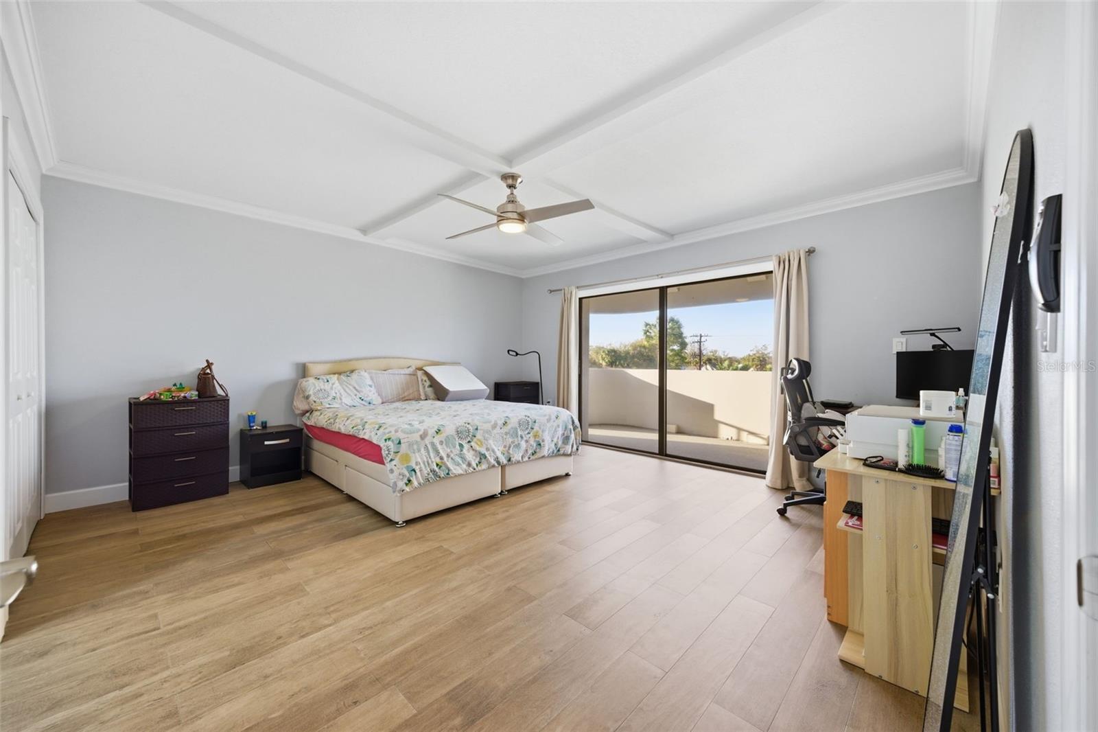 THE PINNACLE APTS A CONDO - Residential