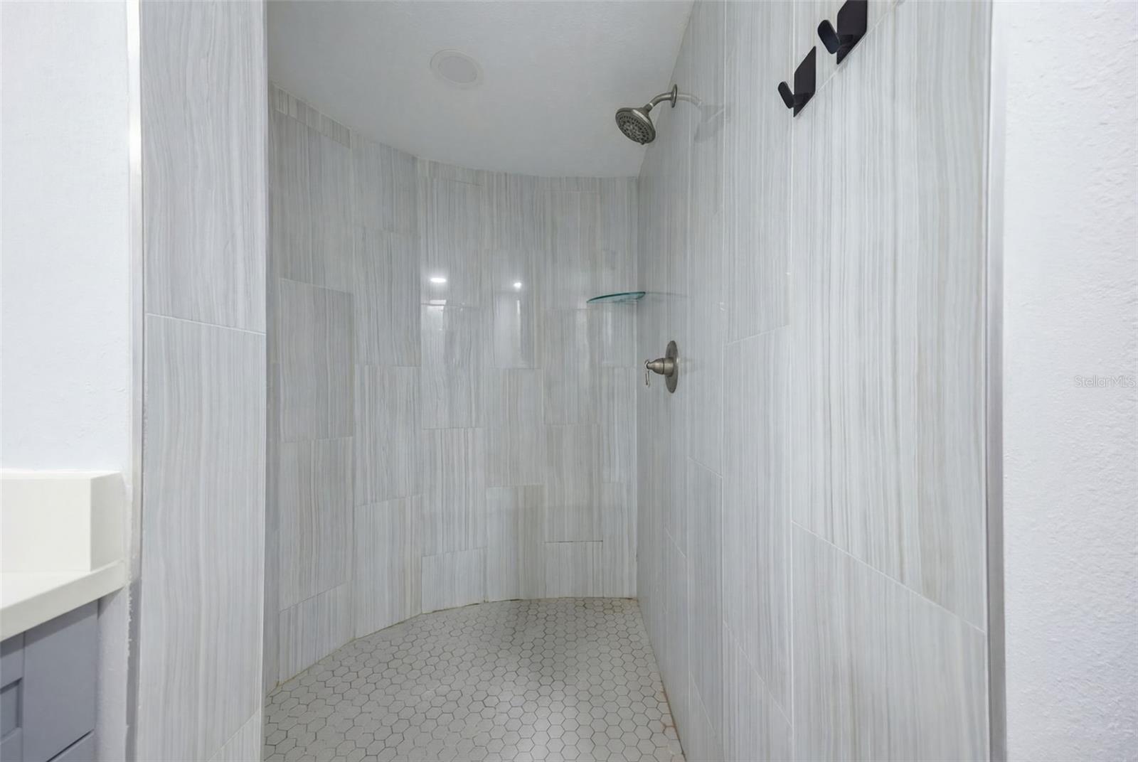 THE PINNACLE APTS A CONDO - Residential