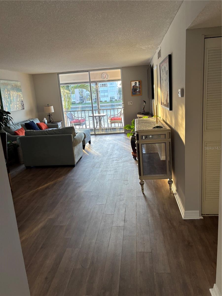 BAY ISLAND GROUP 4A - Residential