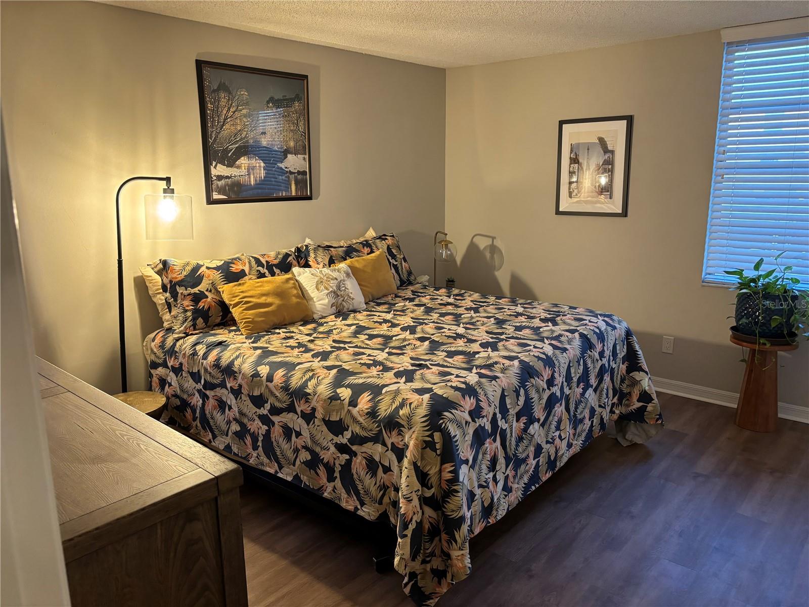 BAY ISLAND GROUP 4A - Residential