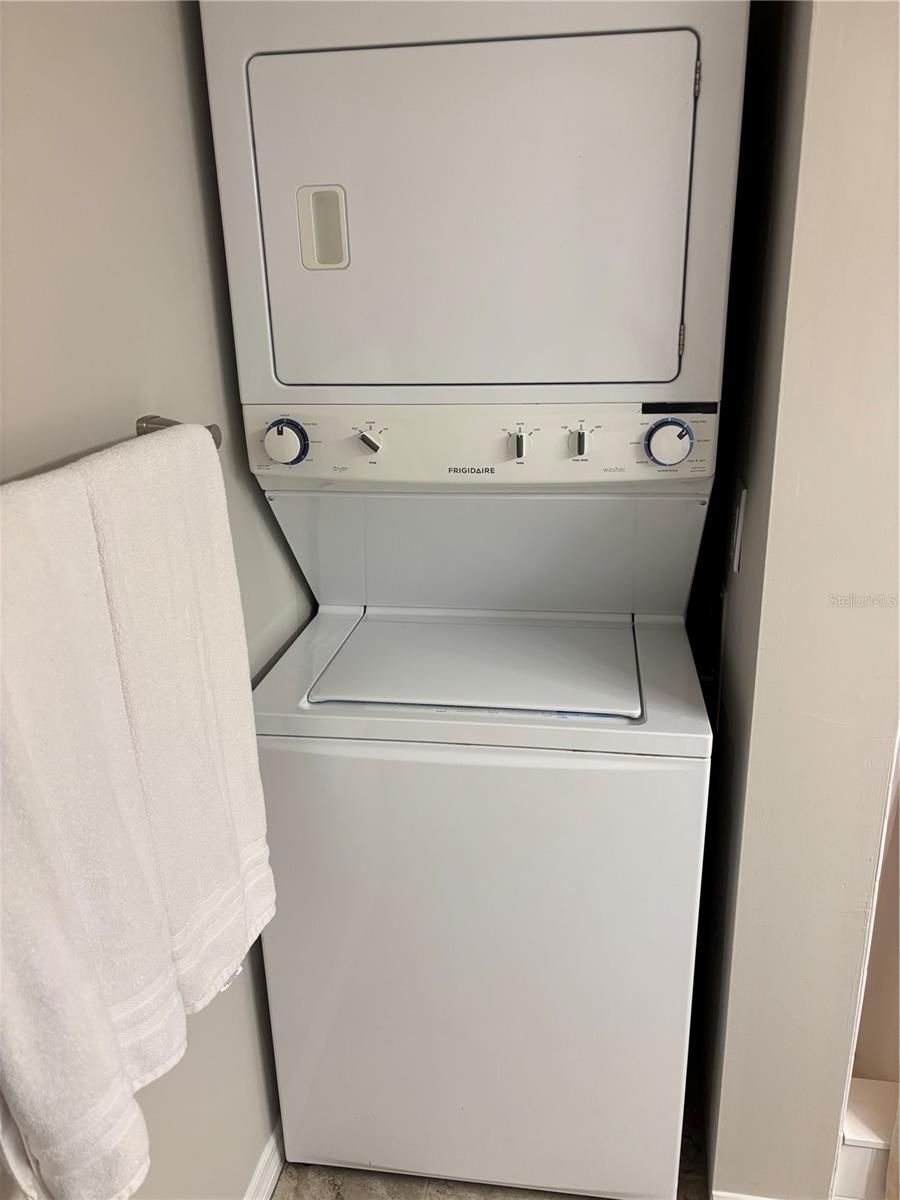 BAY ISLAND GROUP 4A - Residential