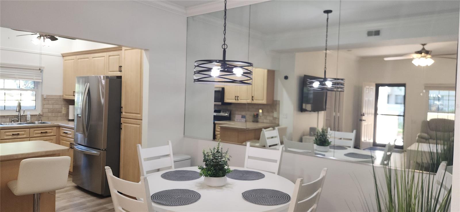 LOS PRADOS CONDO - Residential