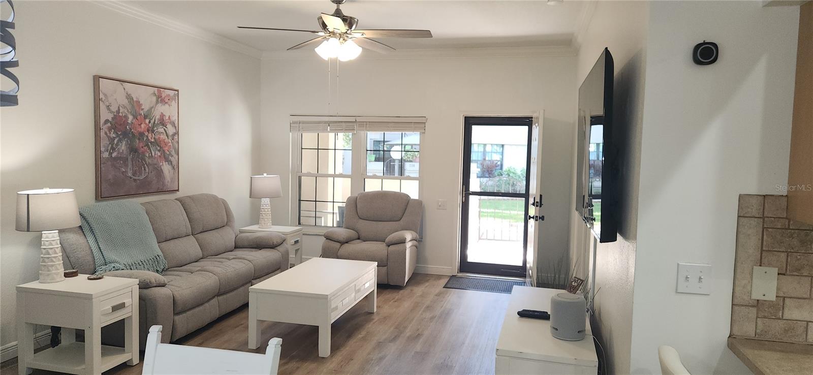 LOS PRADOS CONDO - Residential