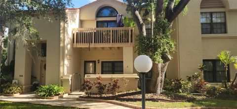 304 LOS PRADOS 304 SAFETY HARBOR FL 34695