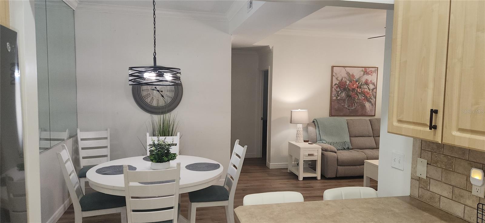 LOS PRADOS CONDO - Residential