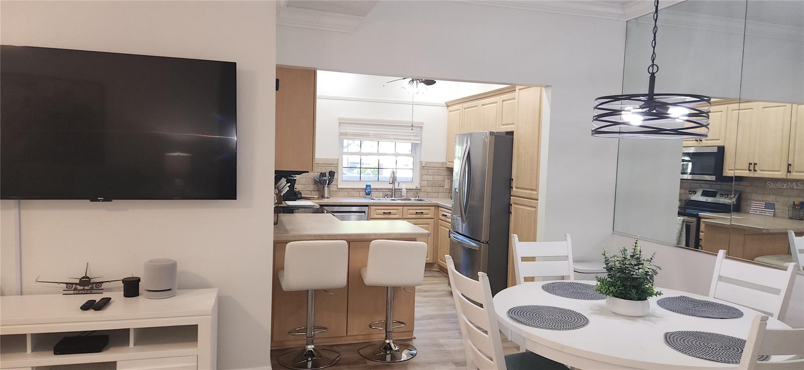 LOS PRADOS CONDO - Residential