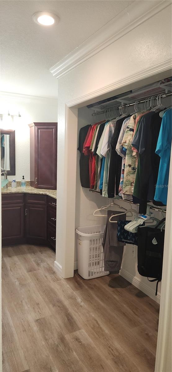 LOS PRADOS CONDO - Residential