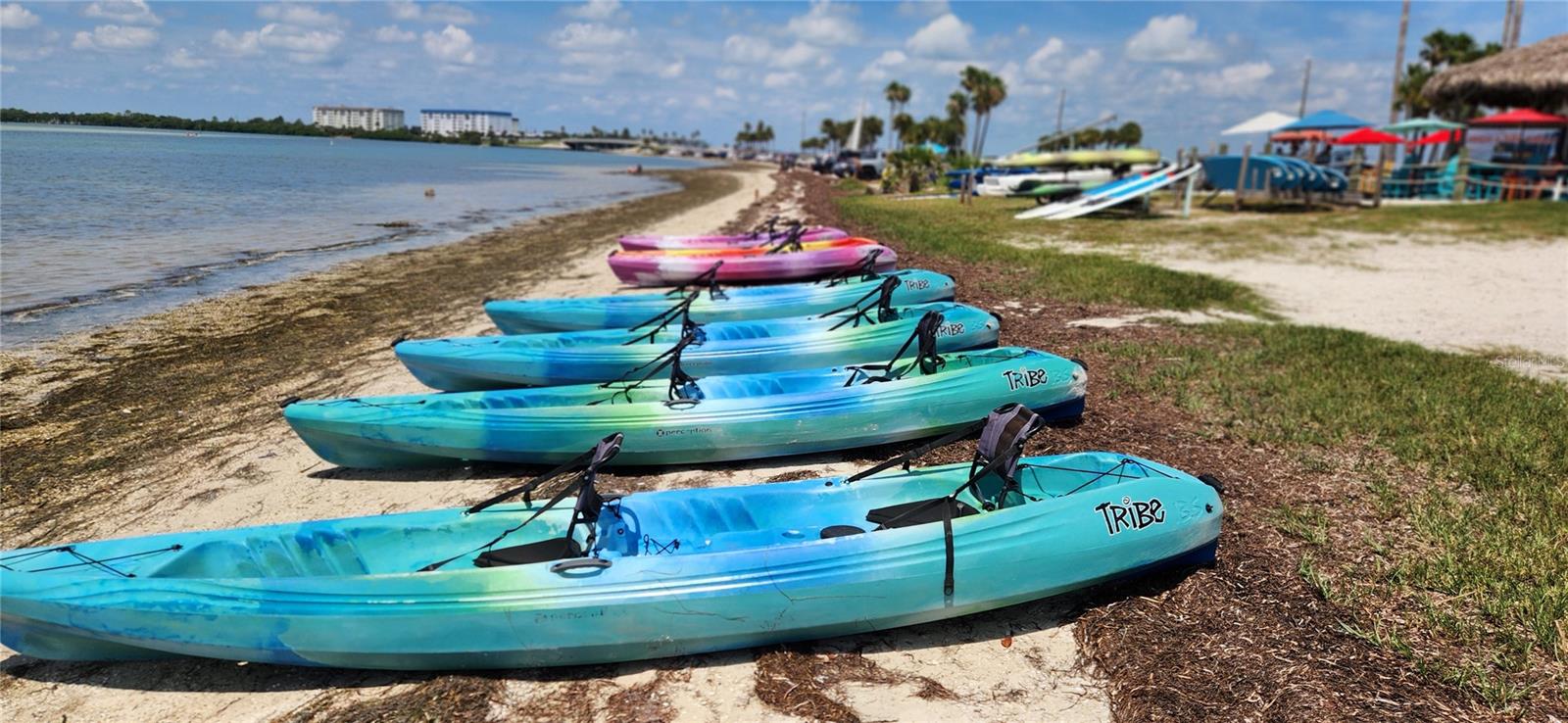 LOS PRADOS CONDO - Residential