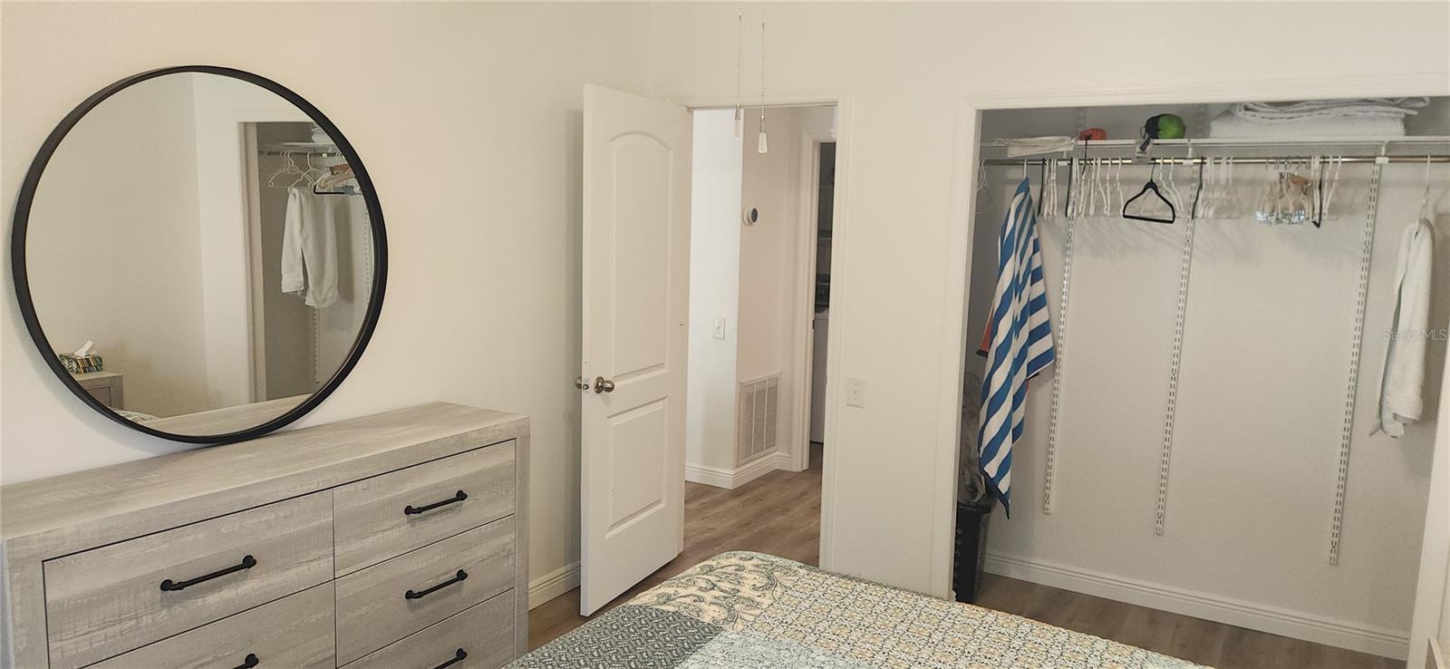 LOS PRADOS CONDO - Residential