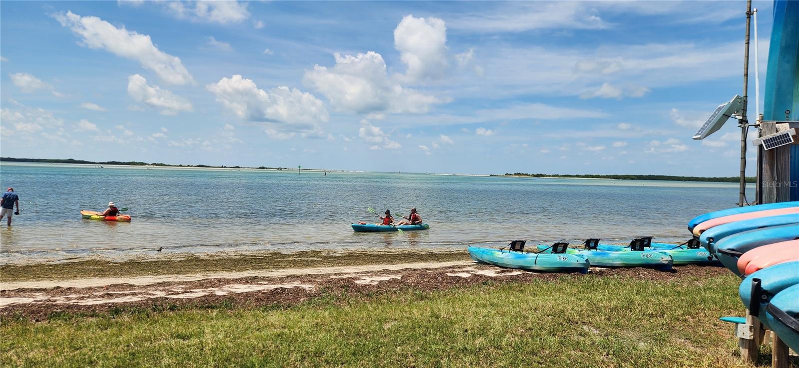 LOS PRADOS CONDO - Residential