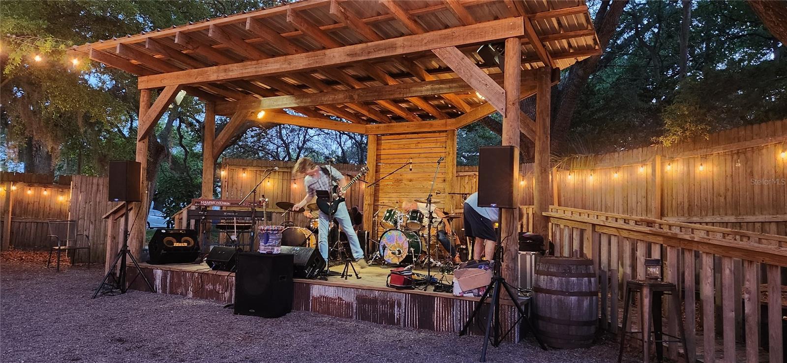 LOS PRADOS CONDO - Residential