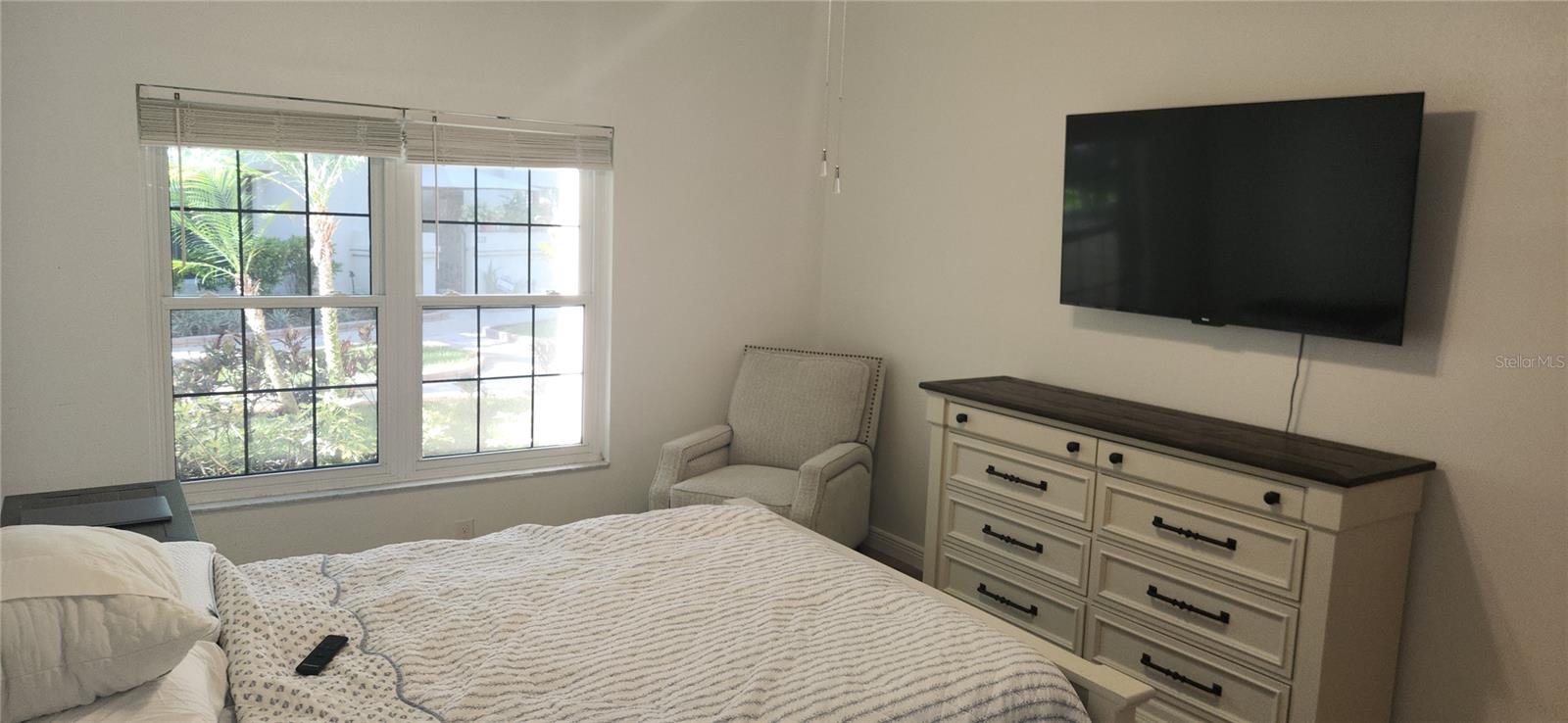 LOS PRADOS CONDO - Residential