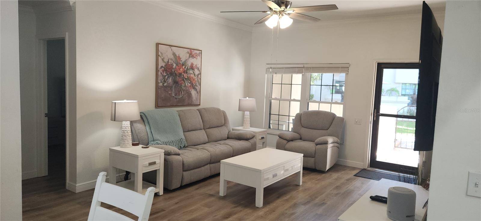 LOS PRADOS CONDO - Residential