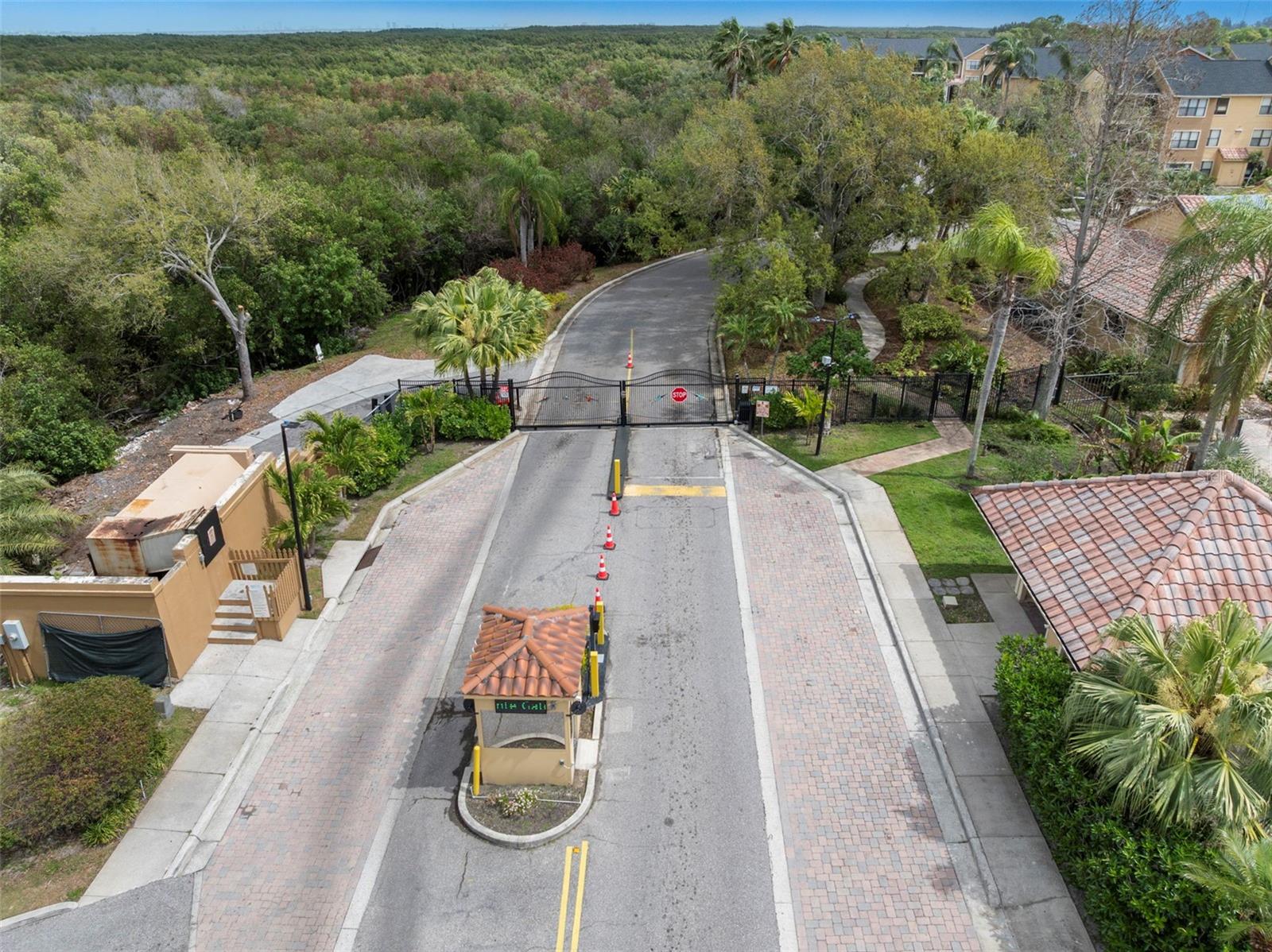 BAYPOINTE PRESERVE CONDO - Residential