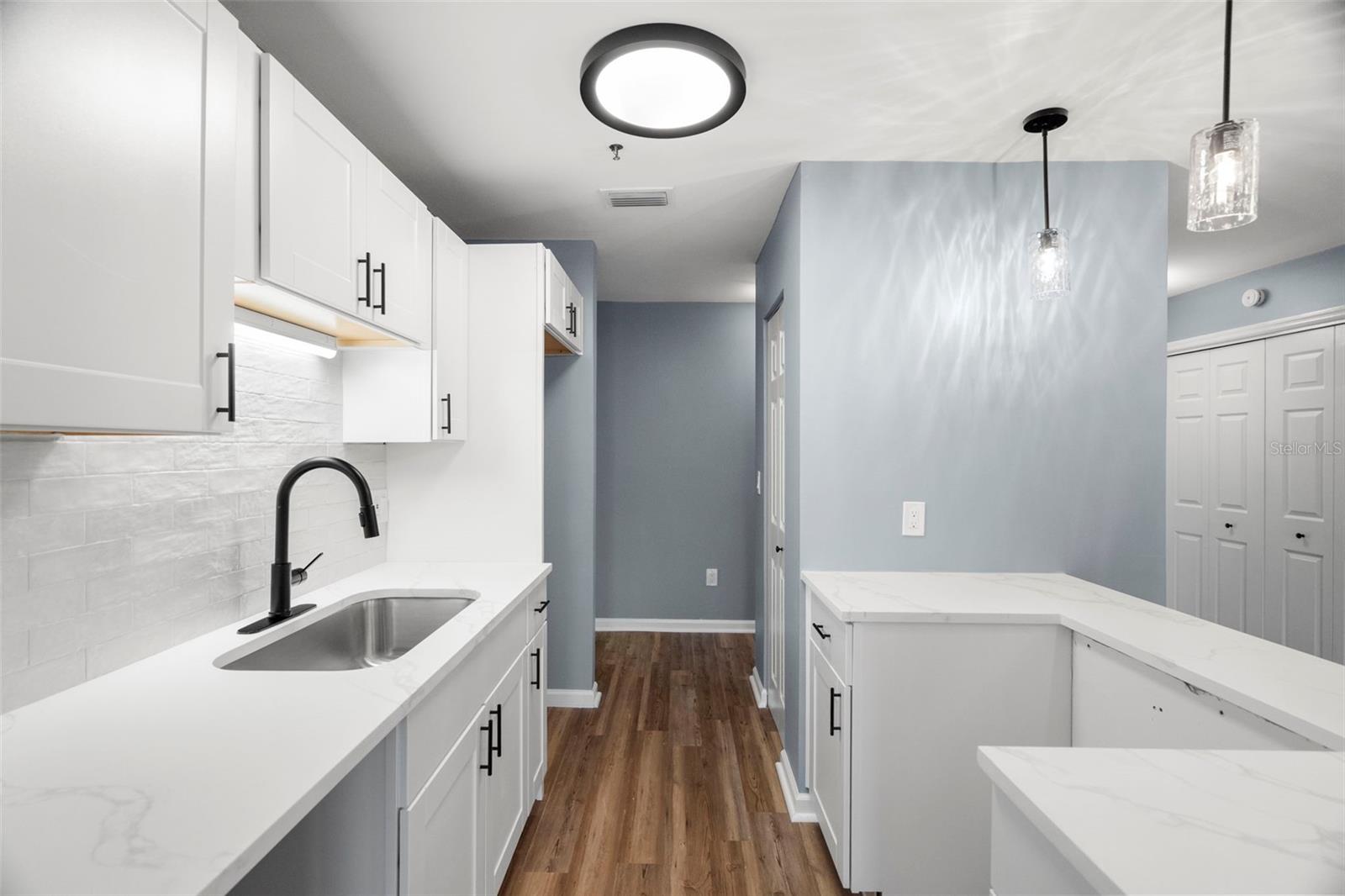 BAYPOINTE PRESERVE CONDO - Residential