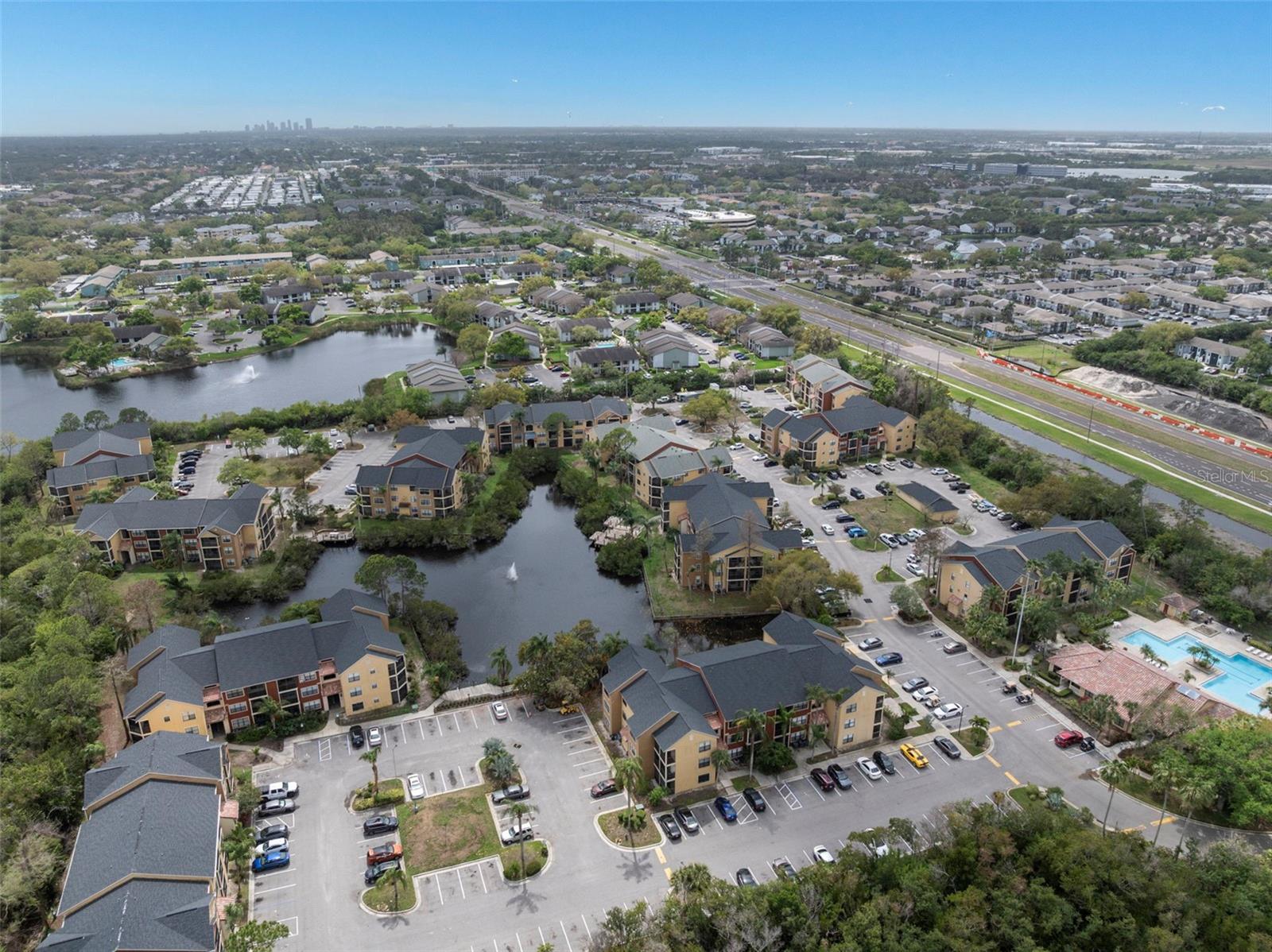 BAYPOINTE PRESERVE CONDO - Residential