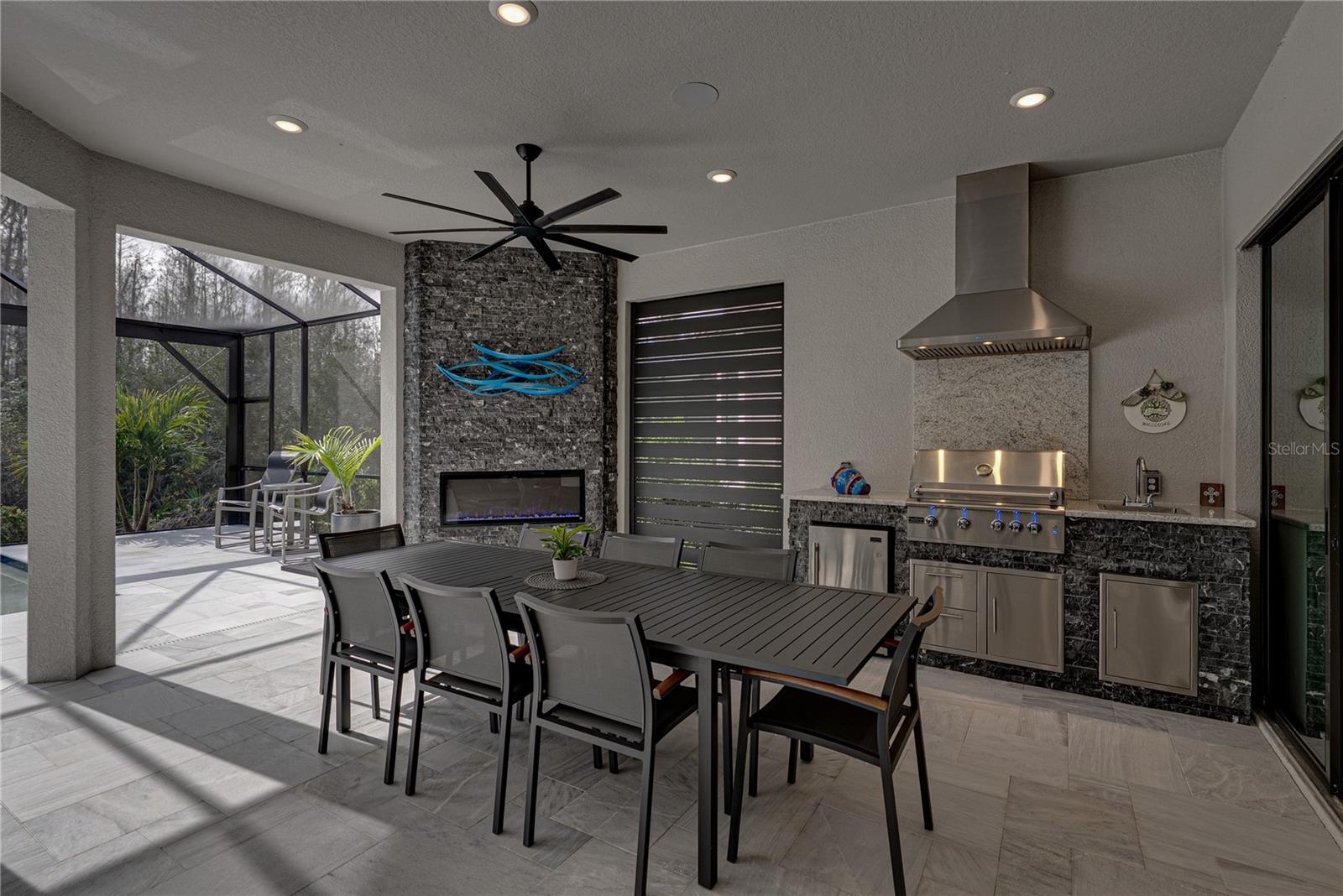 ESPLANADE/WIREGRASS RANCH PH - Residential