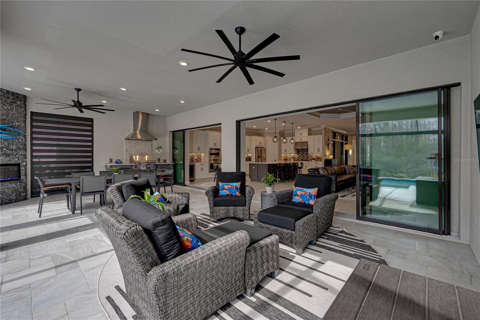 ESPLANADE/WIREGRASS RANCH PH - Residential